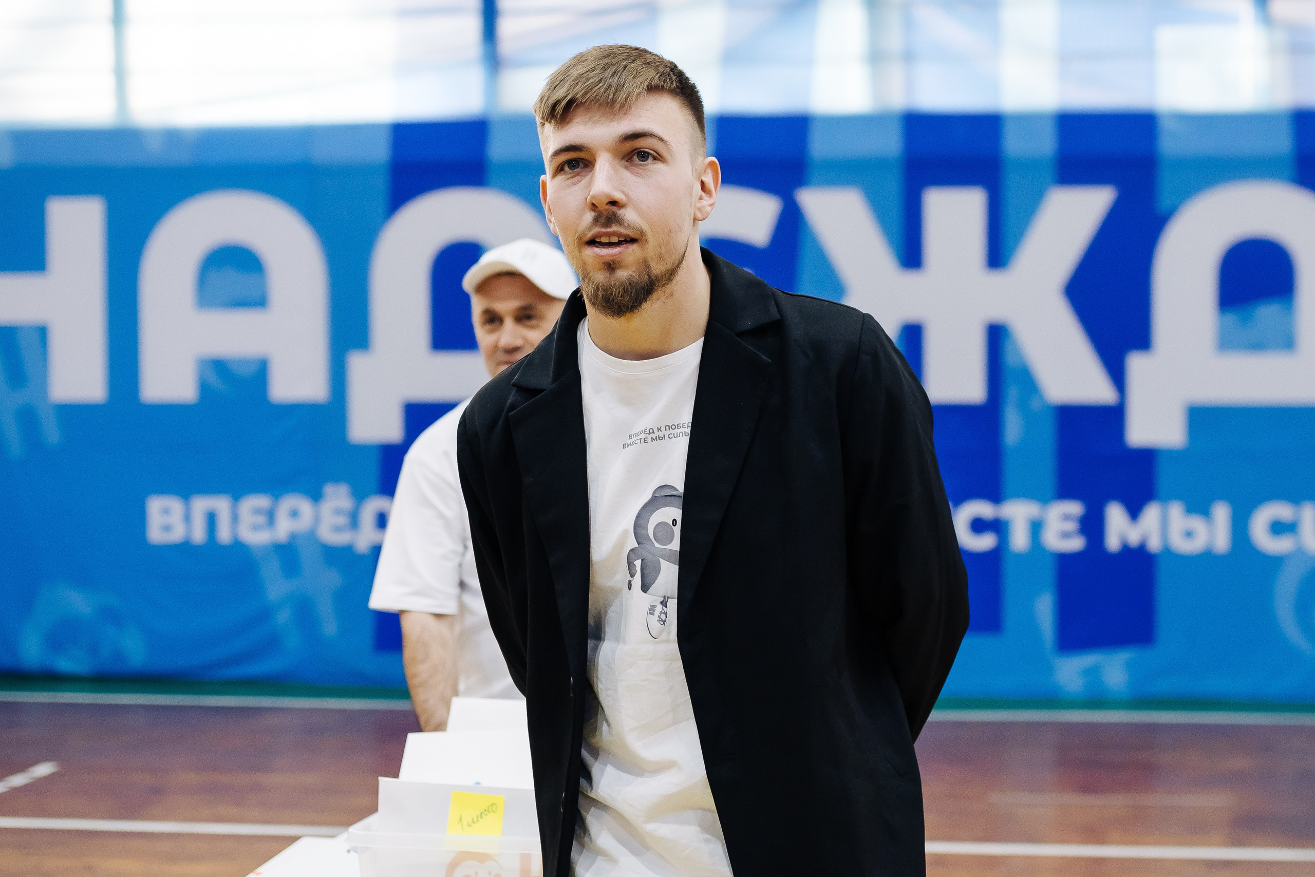 Турнир по футболу среди команд школ-интернатов Магнитогорска «Надеждик CUP» // 08.12.2024. Денис Прохоров Фотограф в г. Магнитогорск