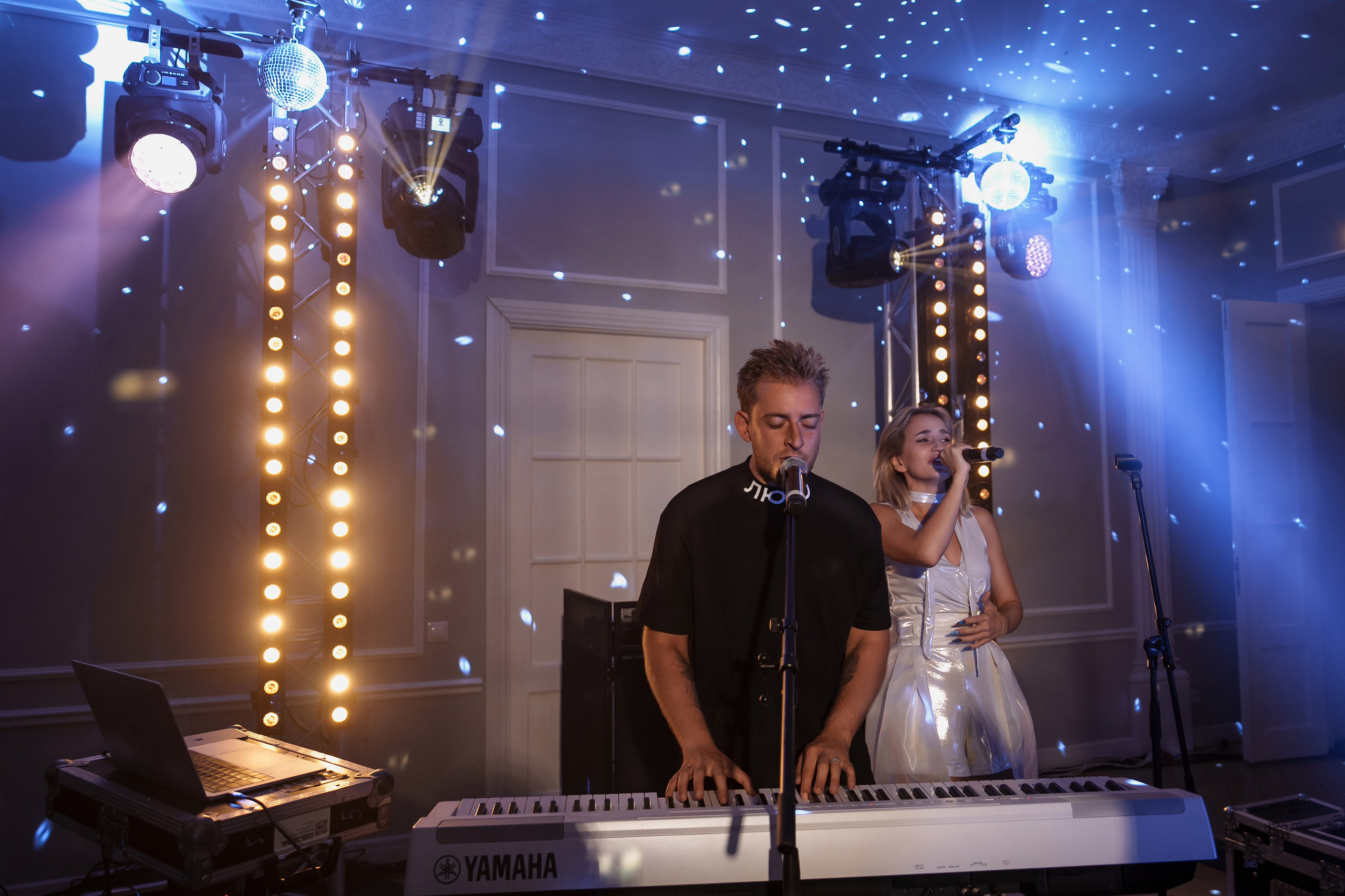 День рождения в особняке Путилова. Андрей Сухинин репортажный свадебный фотограф Санкт-Петербург