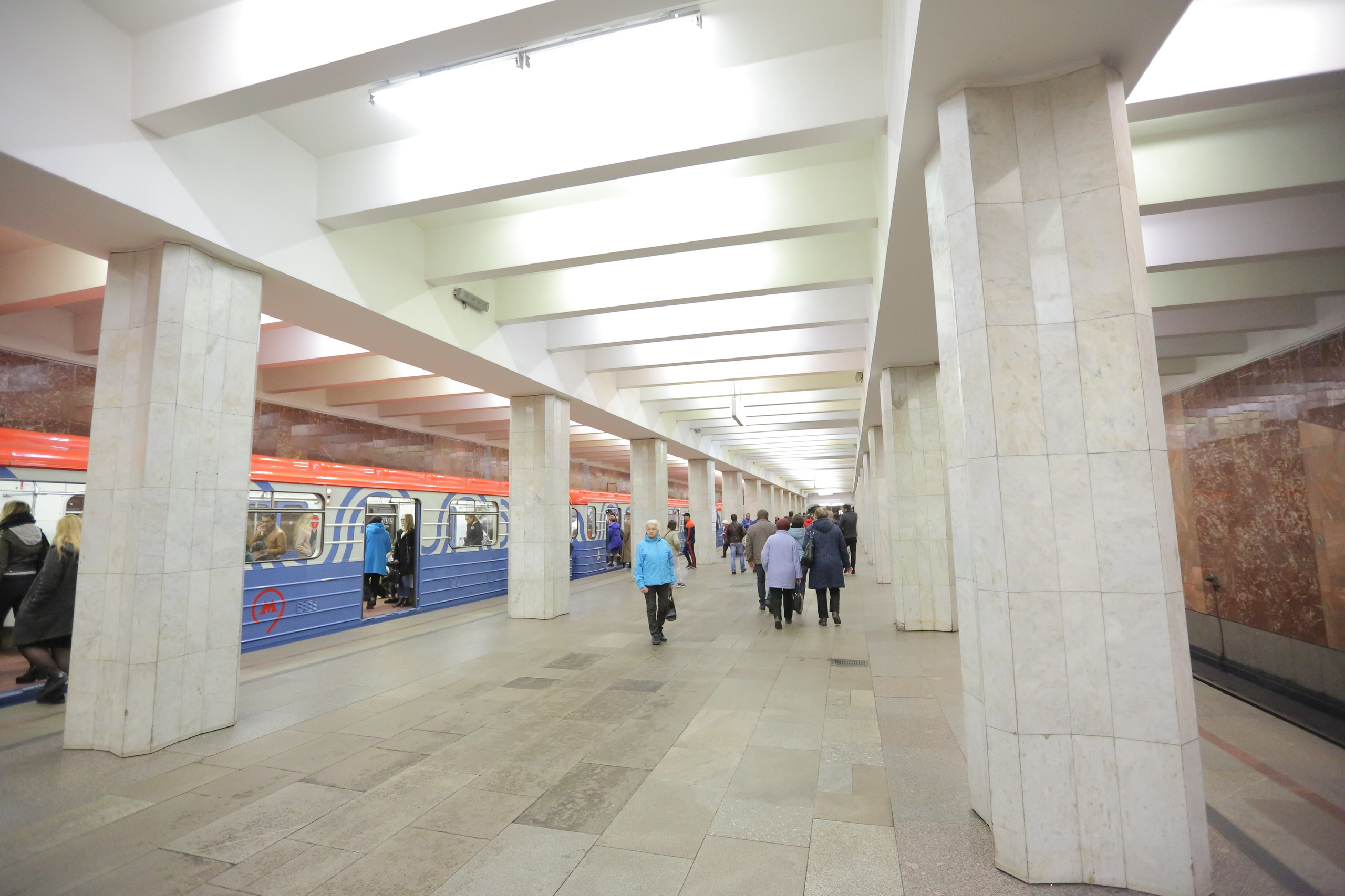 Фото метро в Москве. Студия Максима Белослюдцева