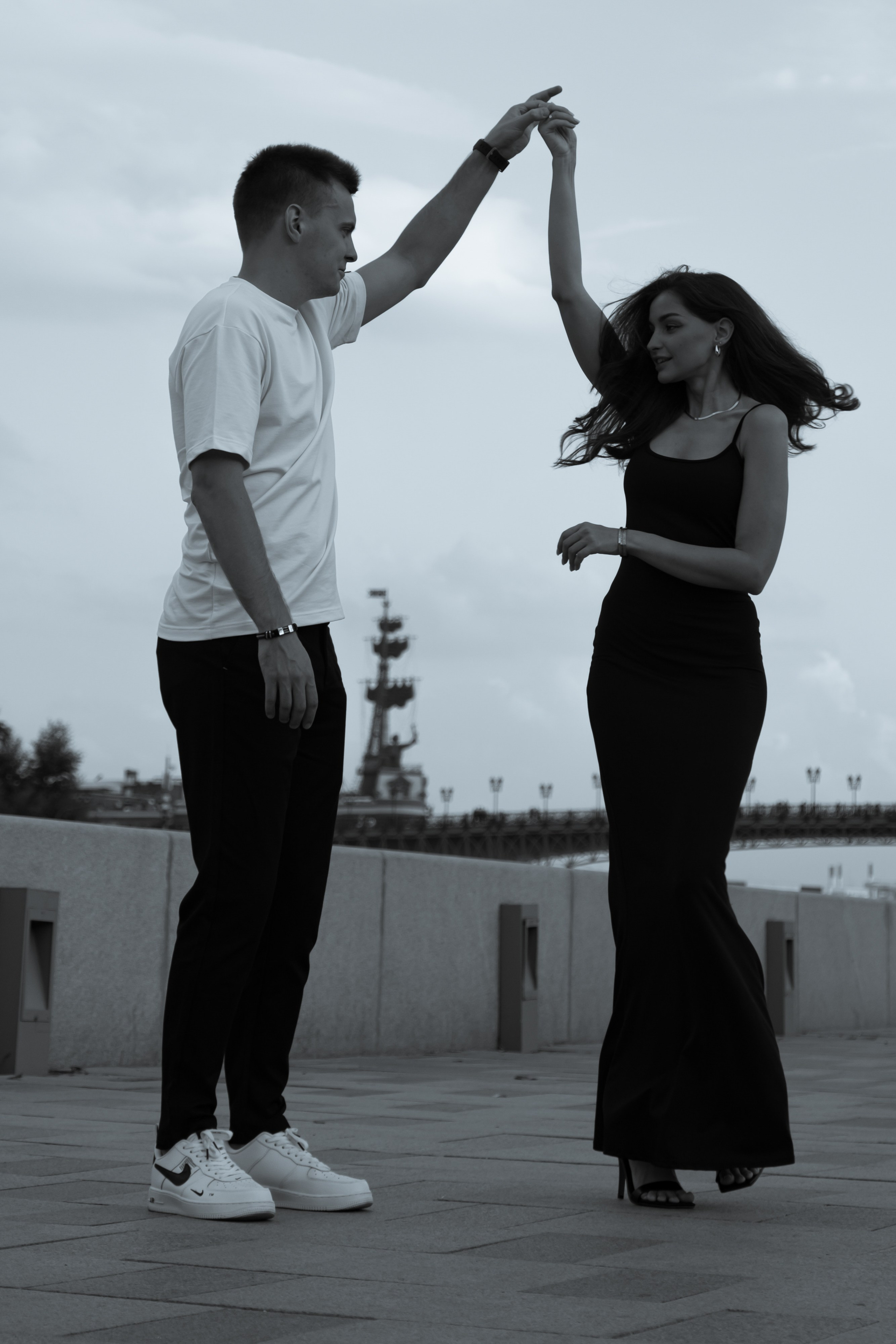 Прогулка на набережной. Мари — фотограф и видеограф из Москвы