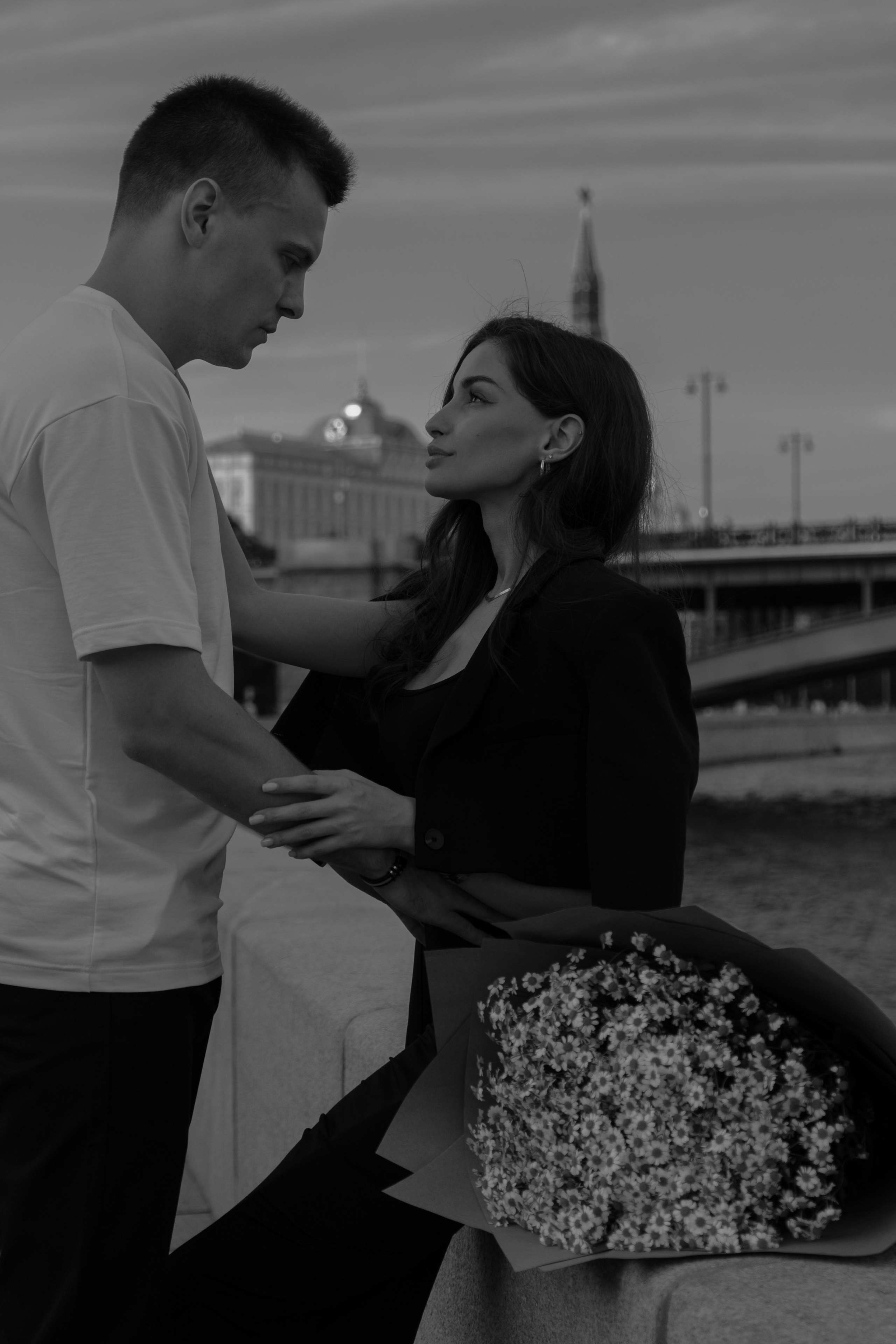 Прогулка на набережной. Мари — фотограф и видеограф из Москвы