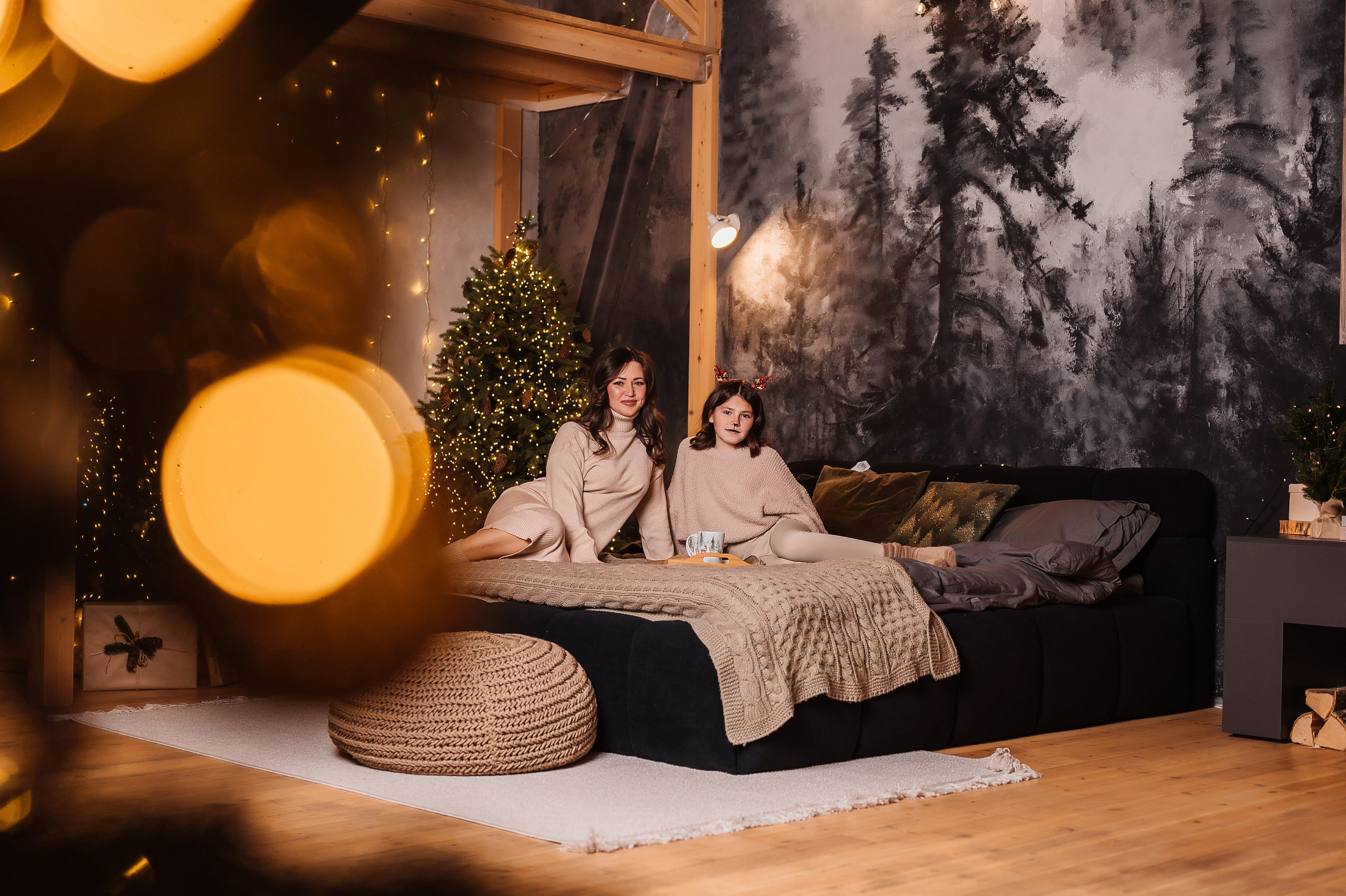 Две подружки. MOON. Детский и семейный фотограф в Красноярске. Фотосессии новорожденных малышей до 1 месяца