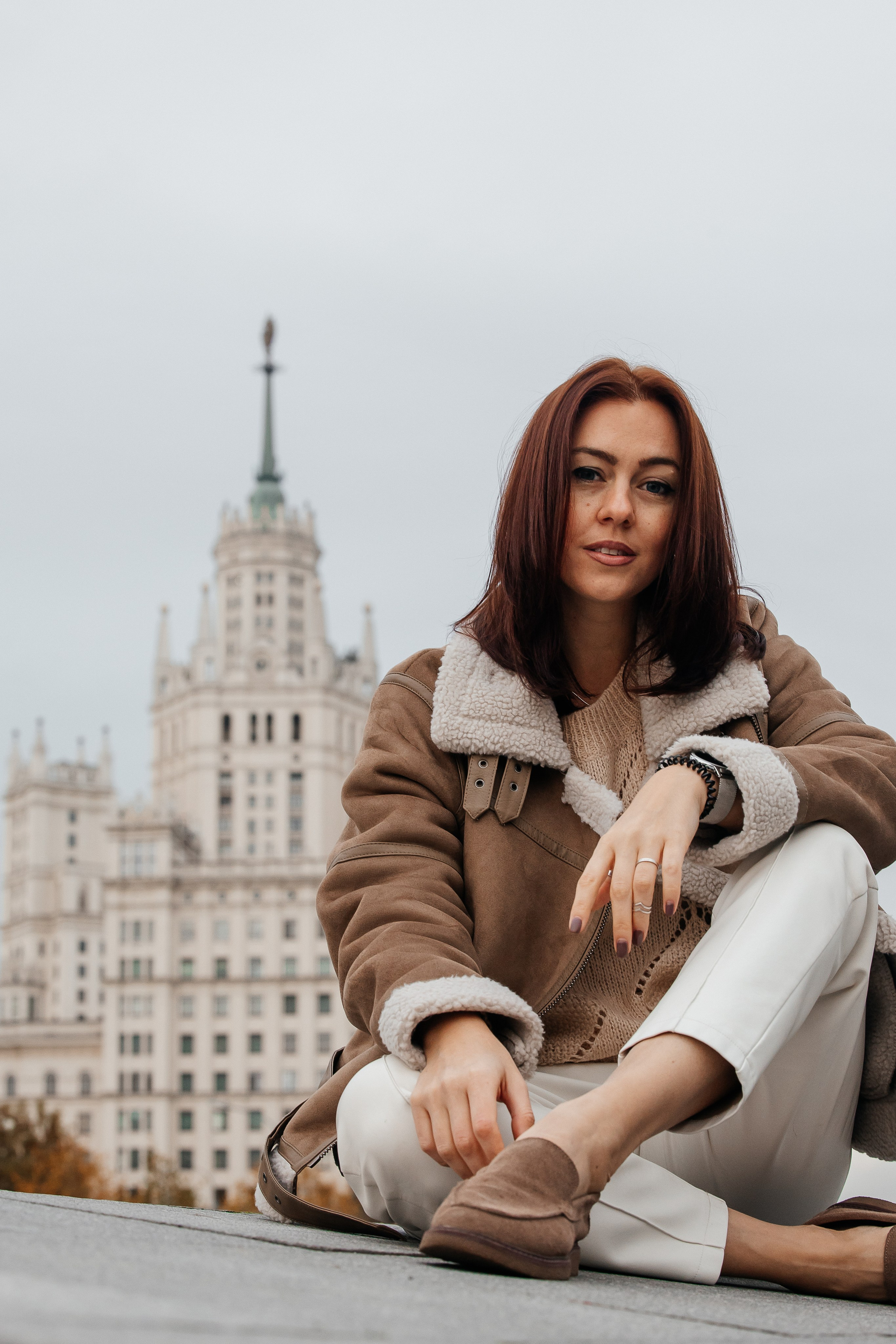 Прогулка у высотки на Котельнической набережной. Свадебный и семейный фотограф в Москве Красинская Мария