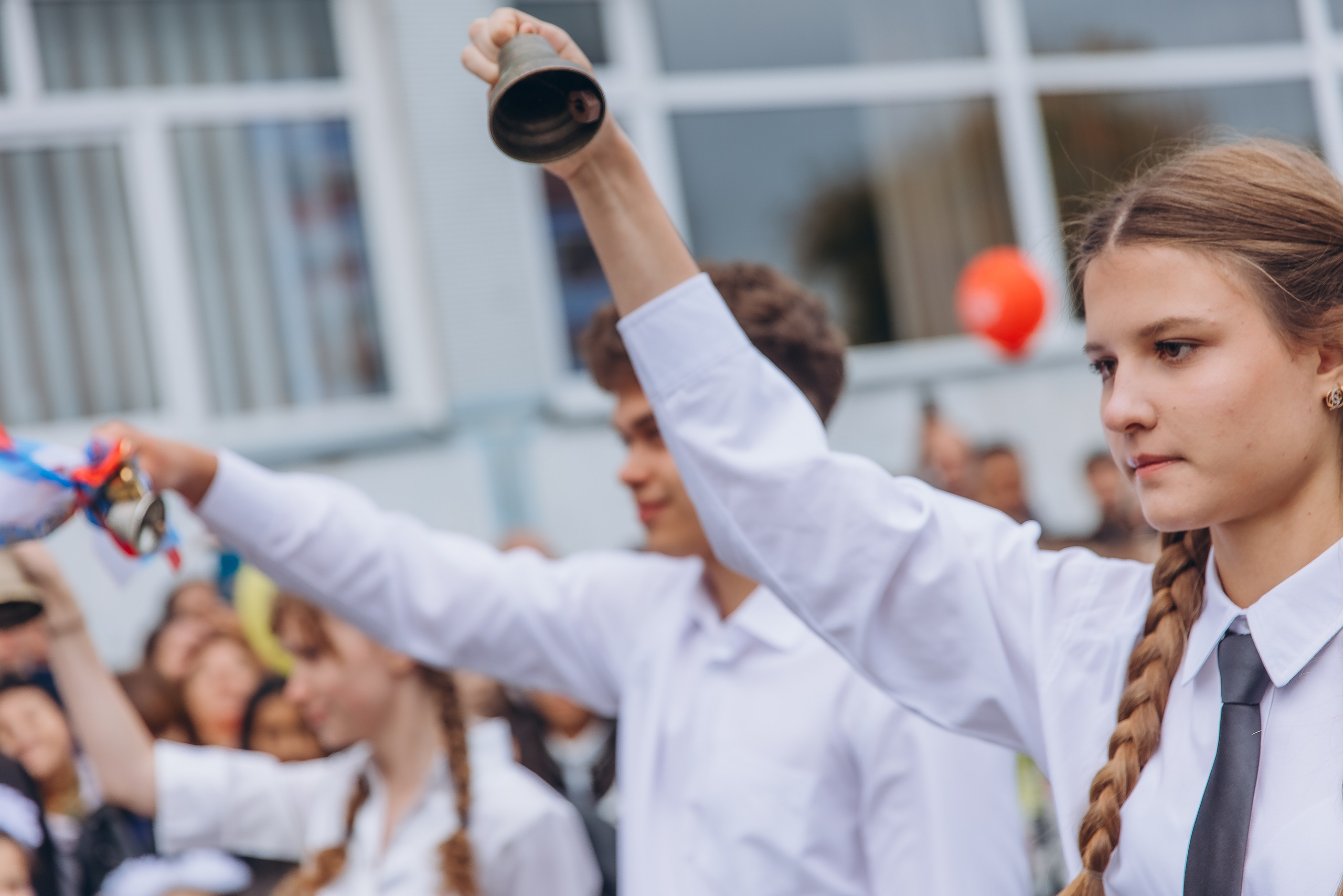 Линейка 199 школа. Фотограф из Сибири