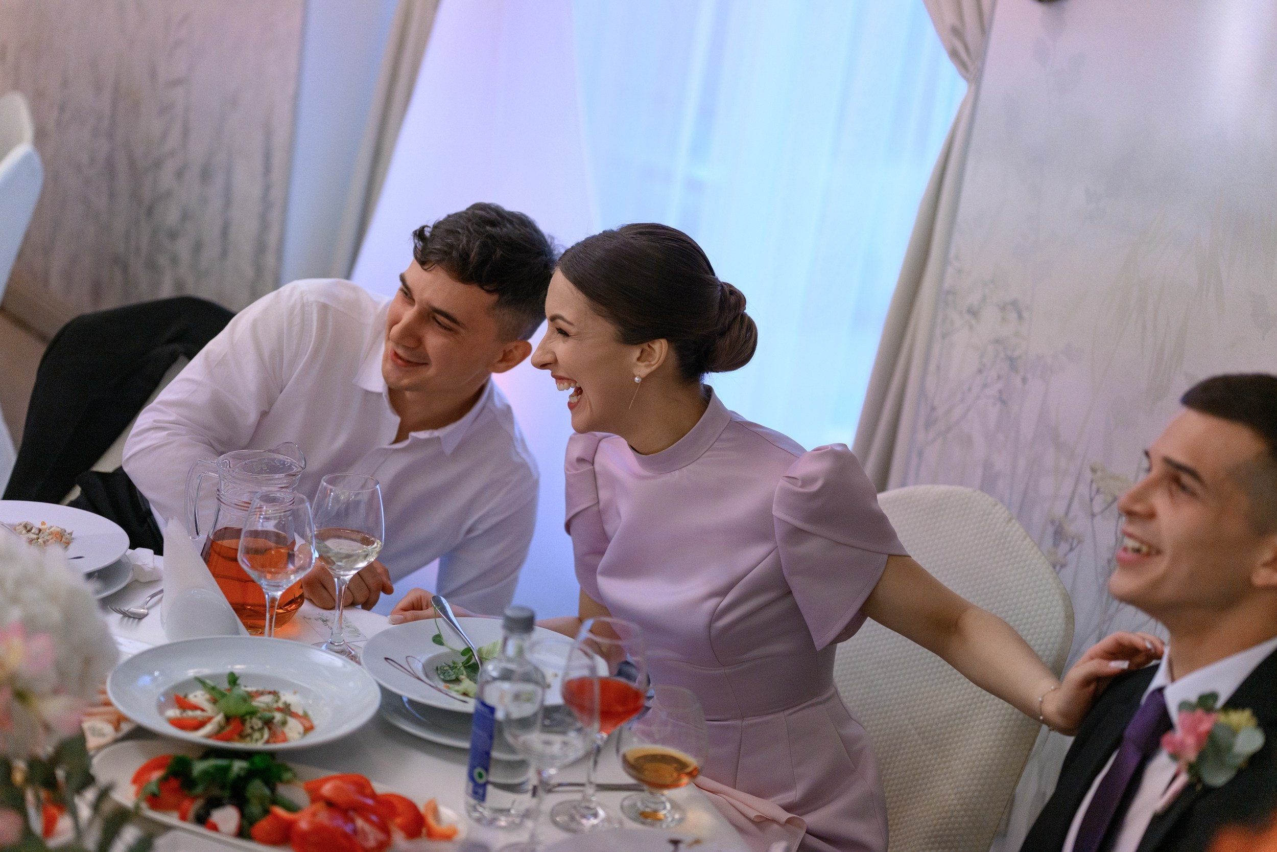 Фотограф на свадьбу Минск Москва Санкт-Петербург Свадебный фотограф Фотограф на свадьбу Репортажный фотограф Love Story Свадебная прогулка. Свадебный фотограф — Крюков Константин