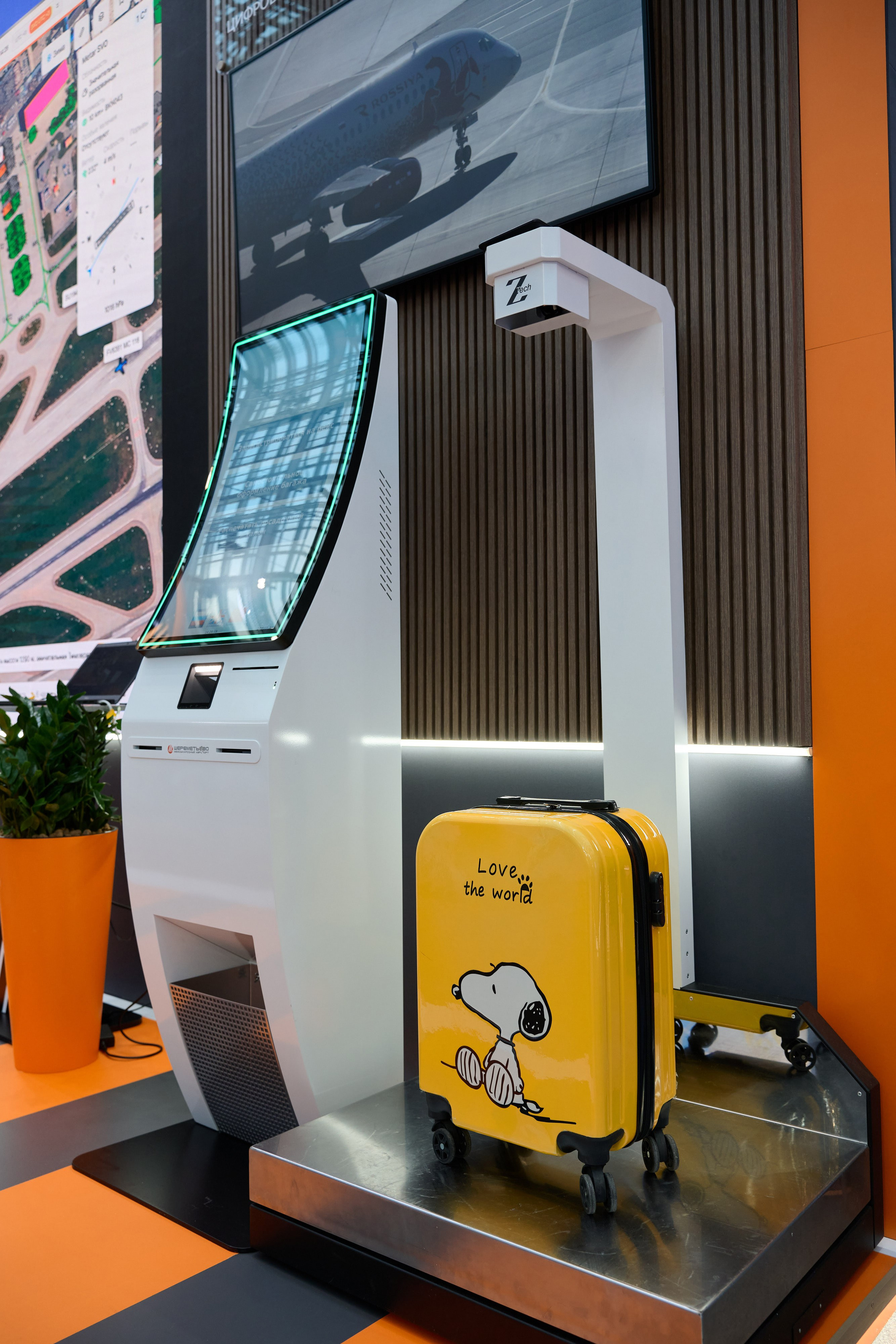 19 Международный форум и выставка Транспорт России. Сергей Богомолов. Свадебный и семейный фотограф