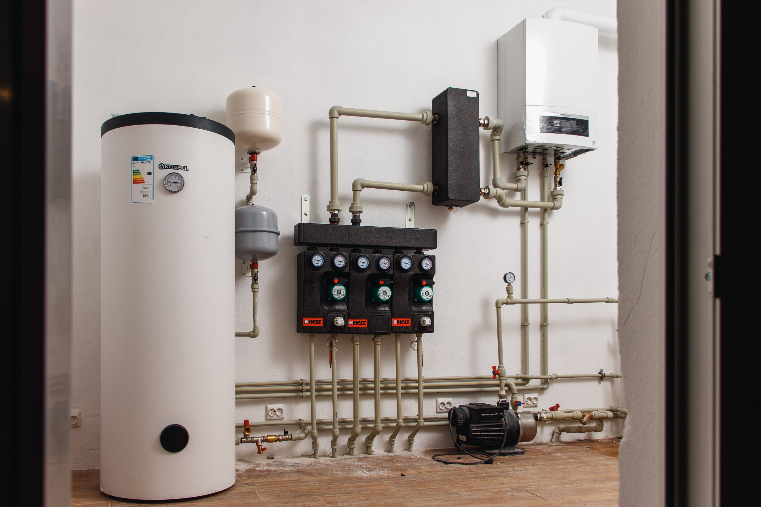 Котельная п.Луговое Гурьевский р-он. Монтаж отопления в Калининграде | Балтийский сантехник