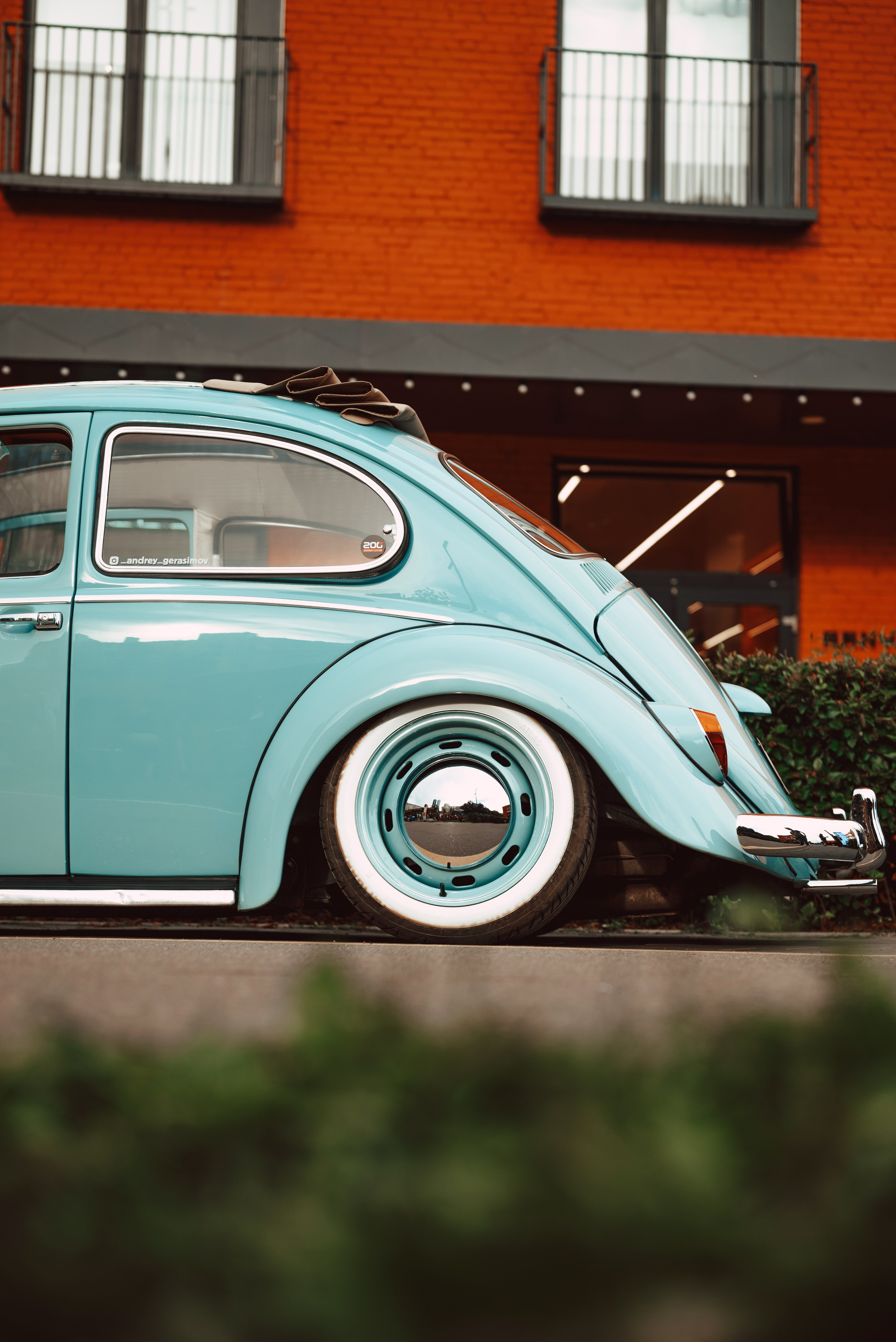 Volkswagen Beetle. DeLorein