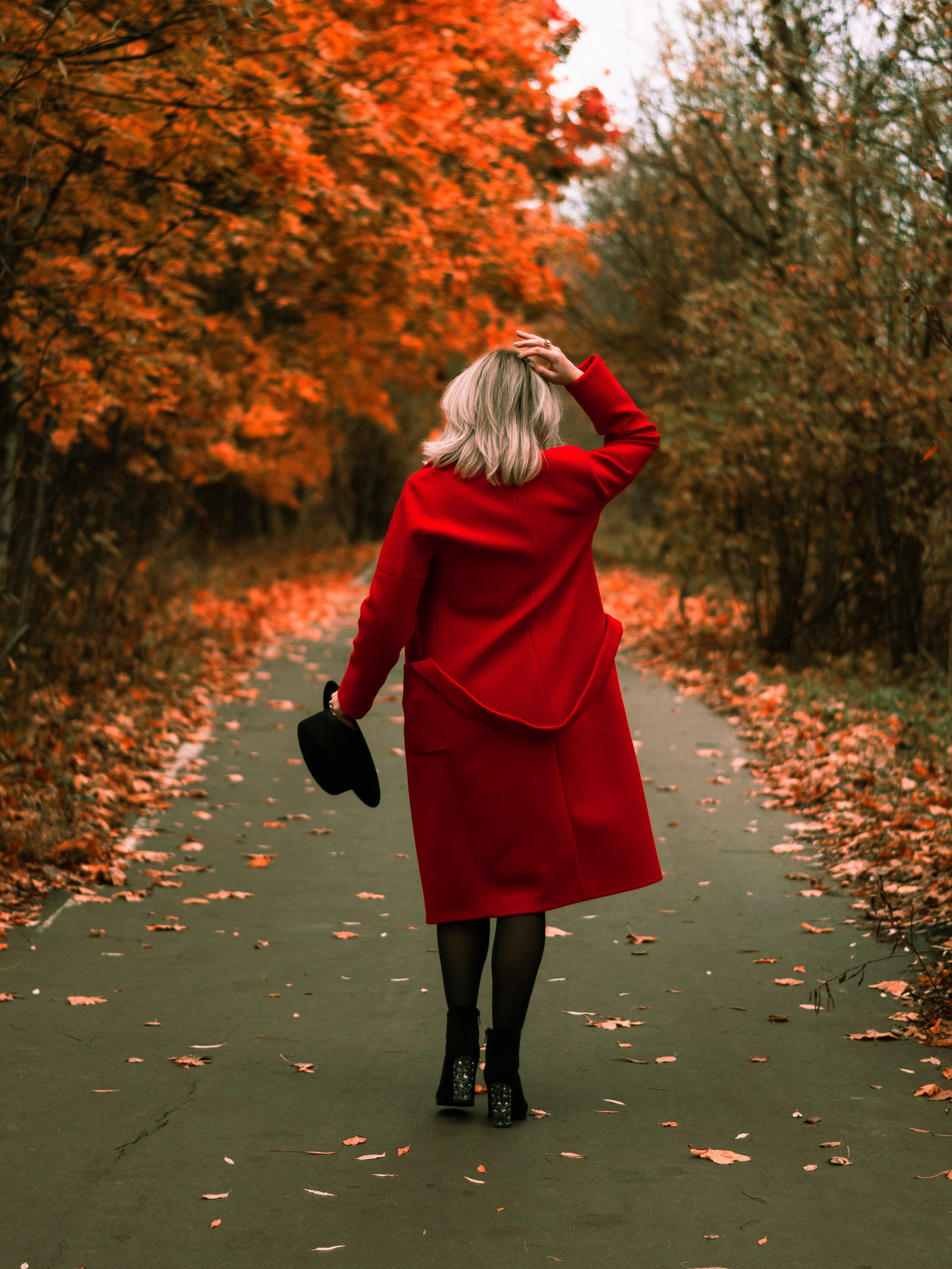 Anya — Autumn Forest. Портретный фотограф Москва Белогорцев Сергей