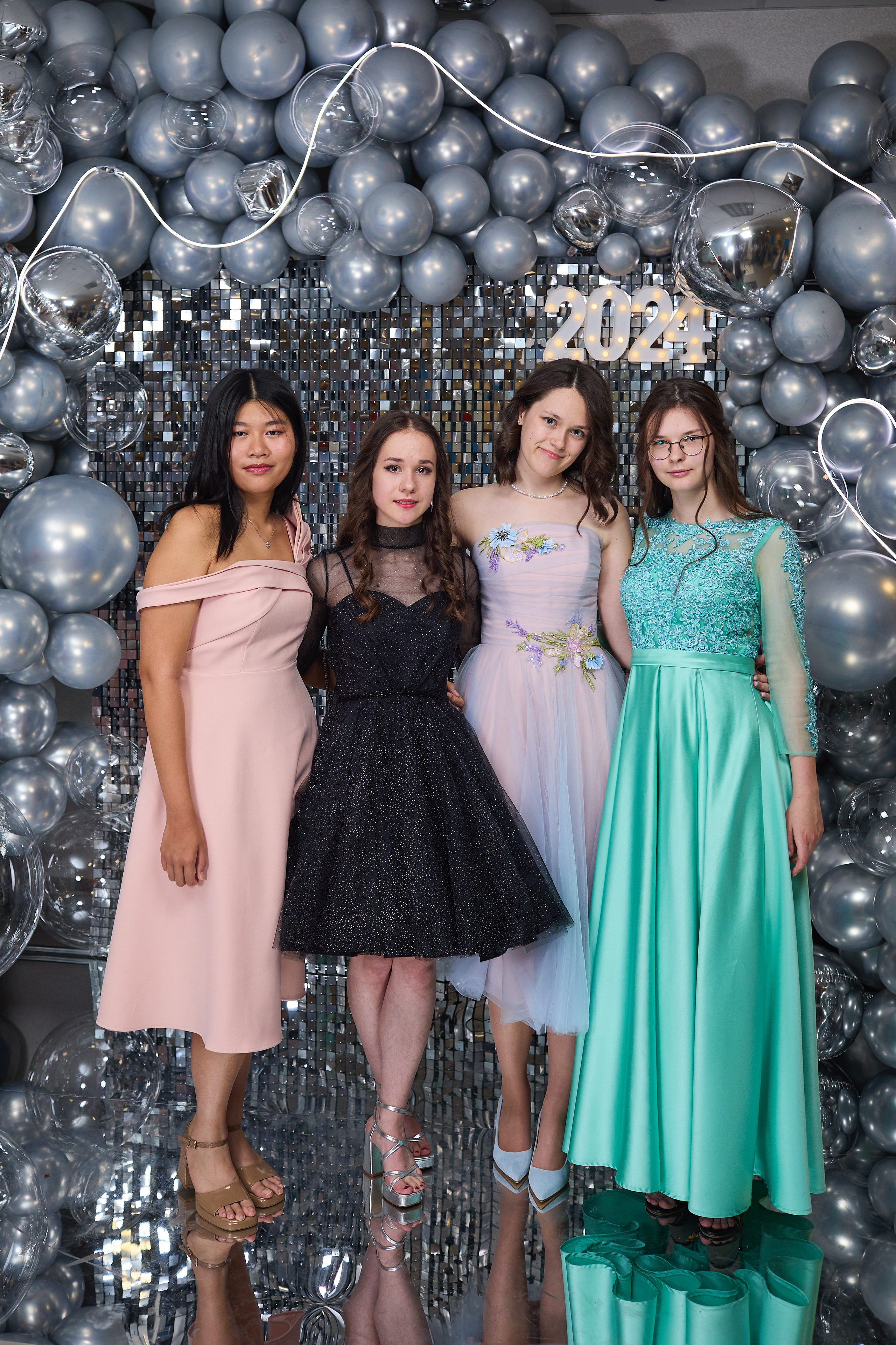 Выпускной 2024. Александр Осин — корпоративный и семейный фотограф в Москве