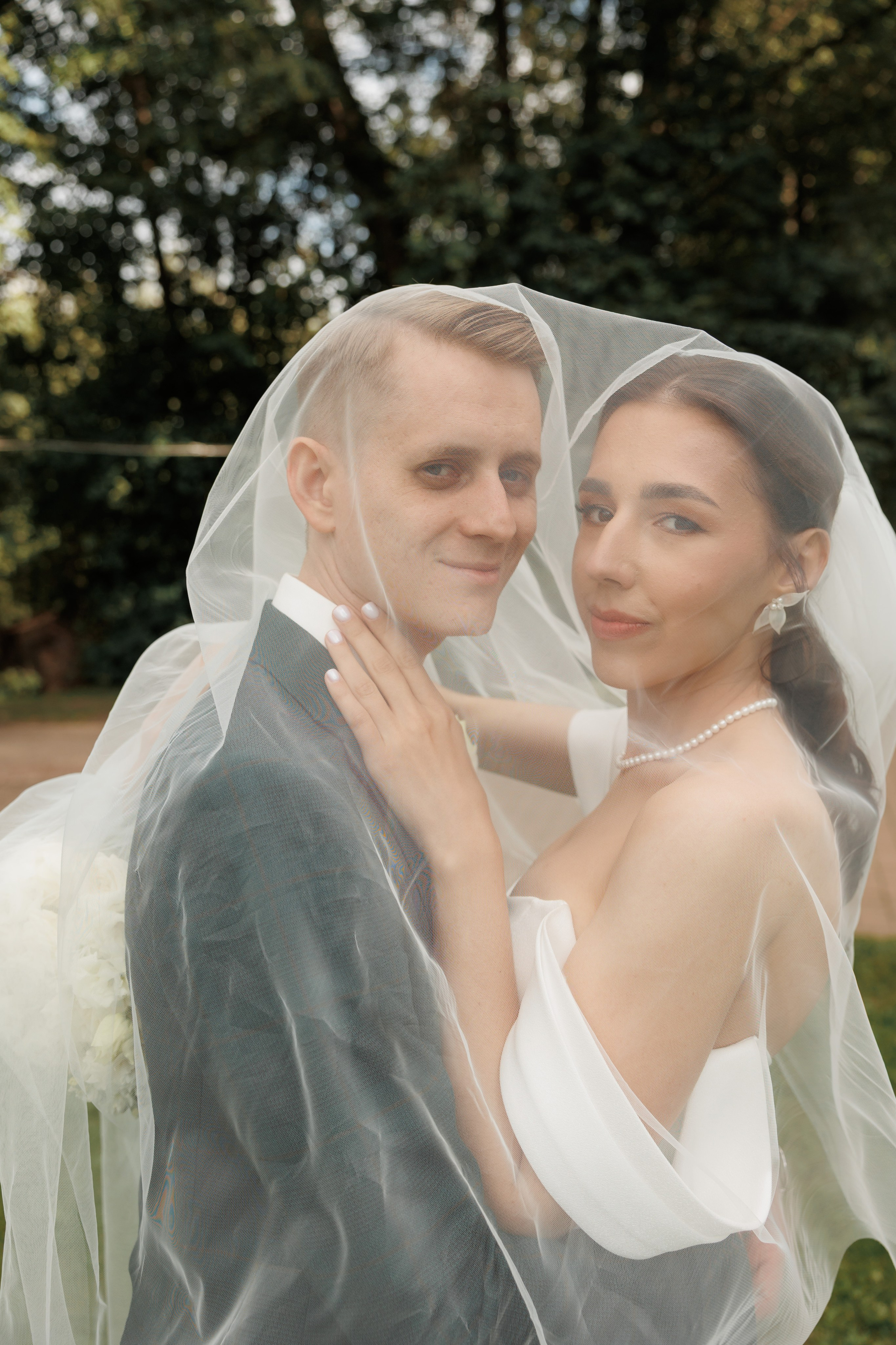 Регистрация в отеле Fish Point, ЗАГС Бутово, прогулка в Остафьево. Свадебный и репортажный фотограф (Москва, Королев и другие)