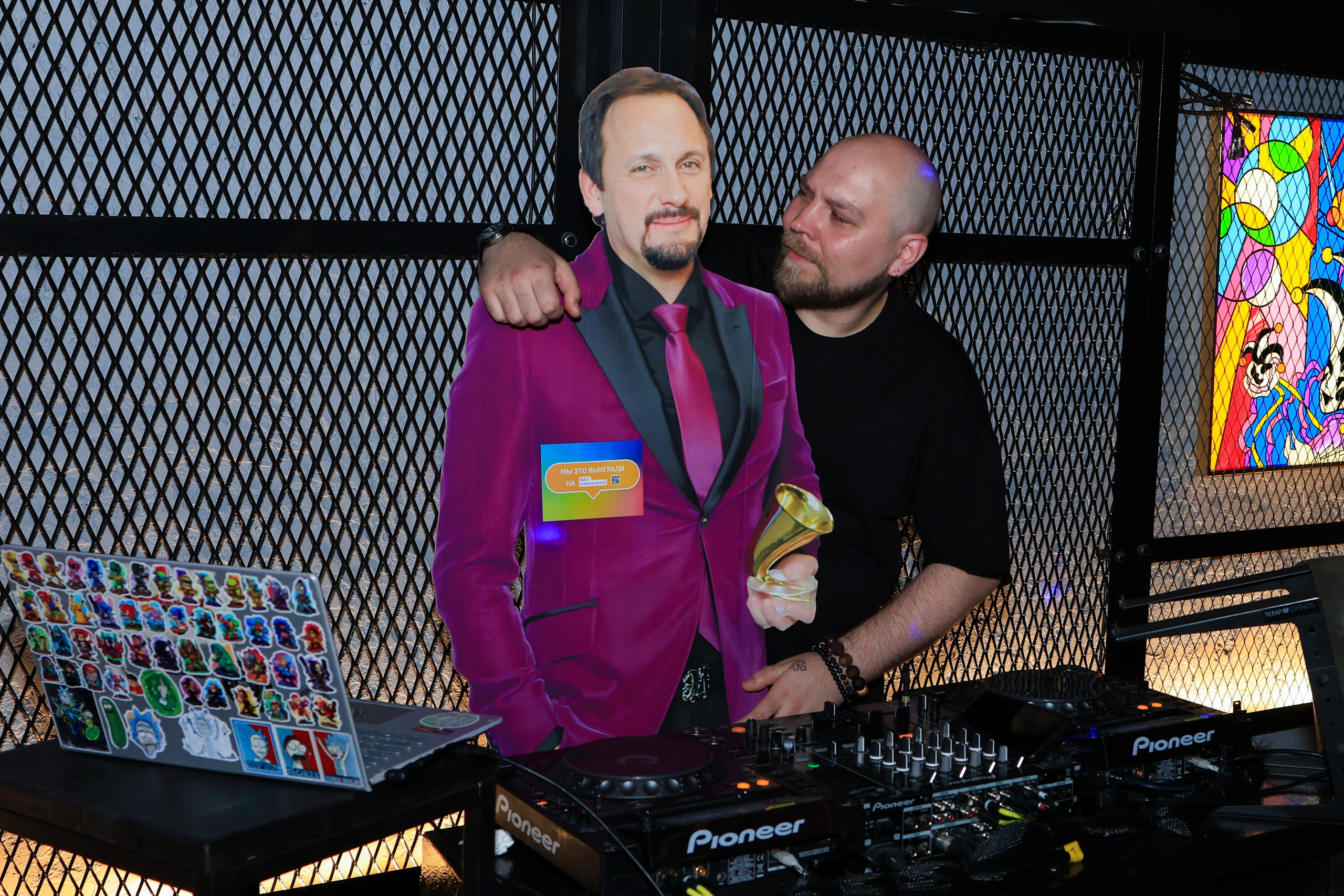 Вечеринка 90-х (Бар Буква Ю)