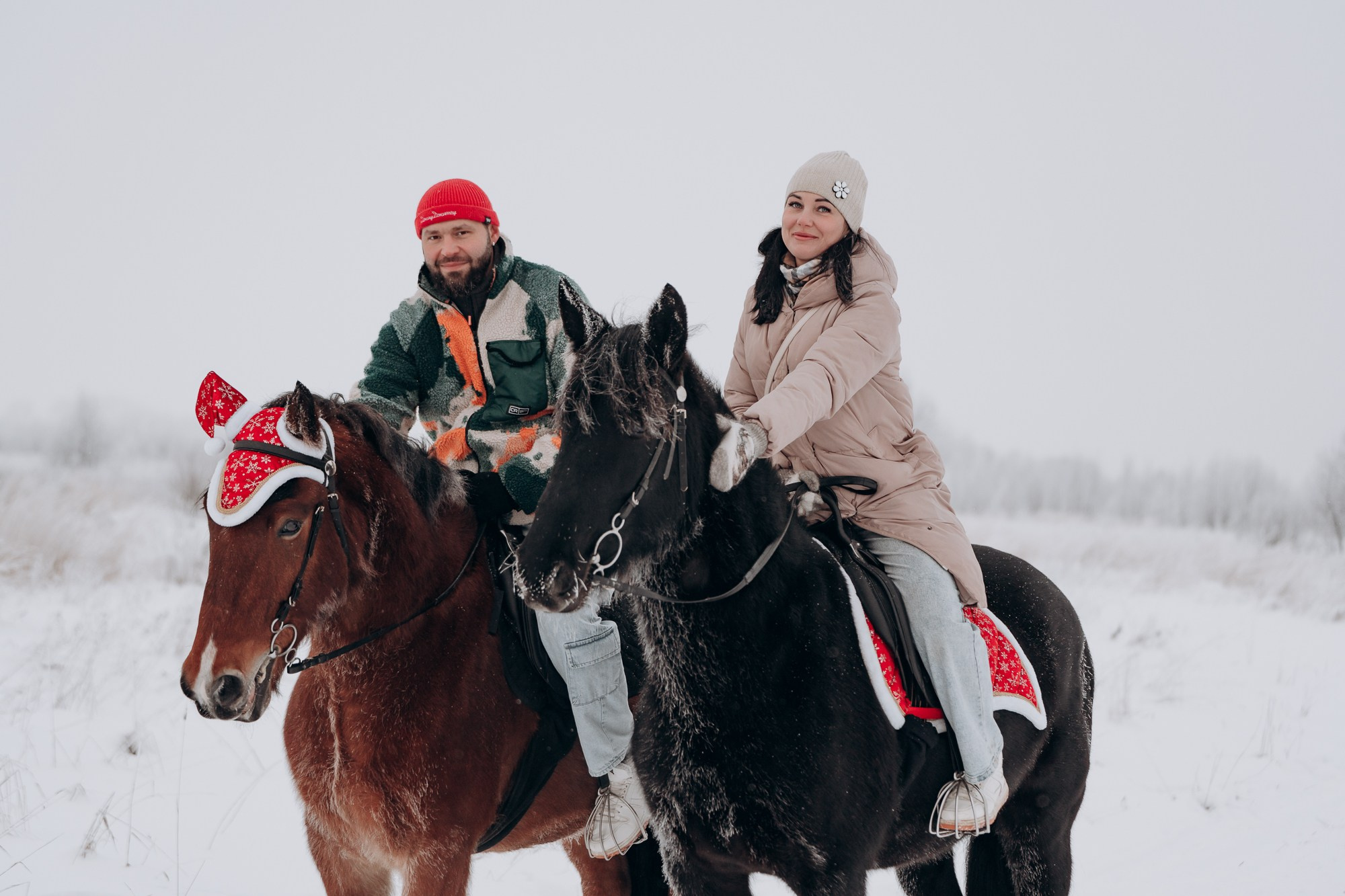 Зимняя фотосессия с лошадьми для двоих. Свадебный и репортажный фотограф в Ярославле Евгений Сальников