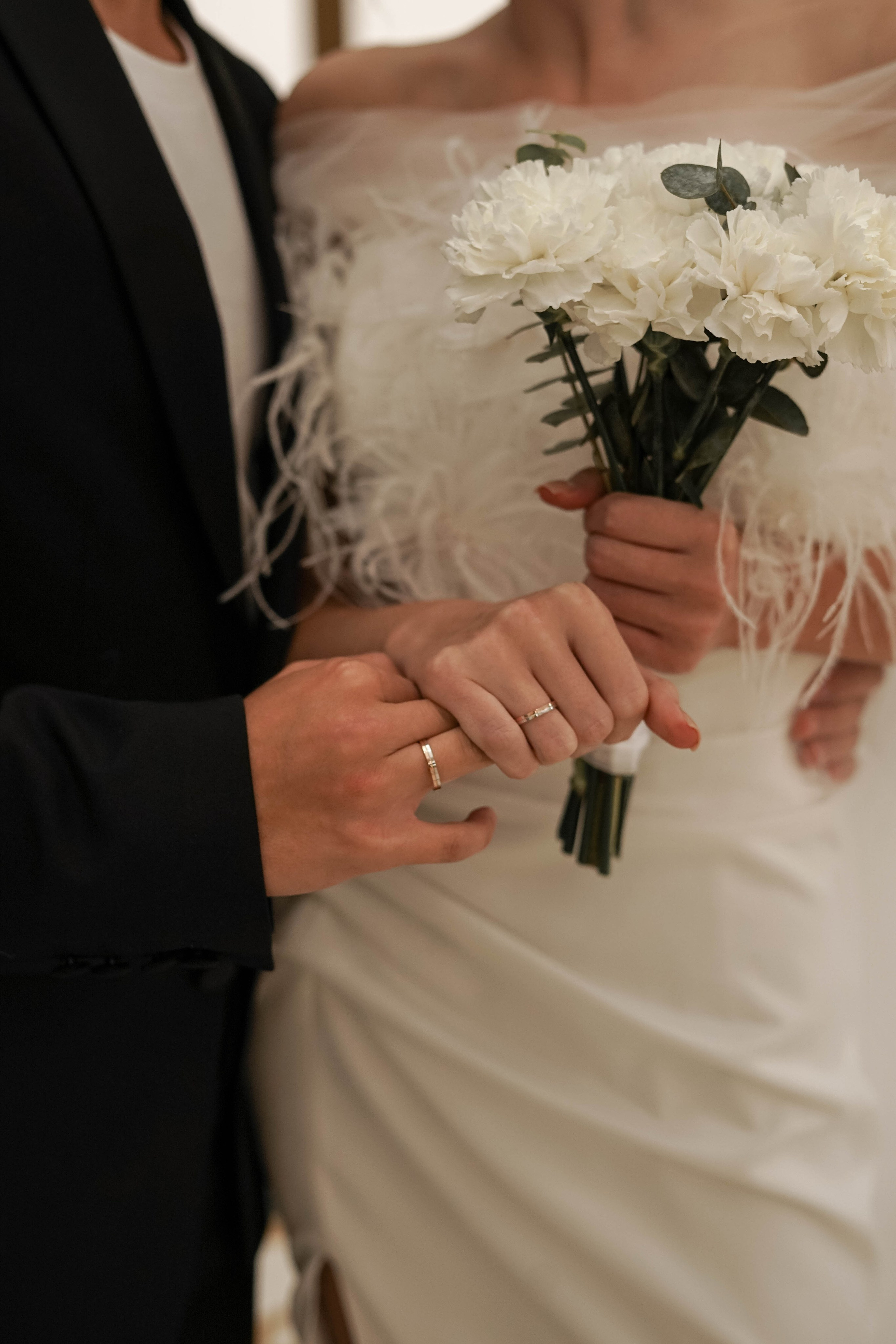 Катя и Олег: регистрация и свадебная съемка в отеле. Фотограф в Иркутске