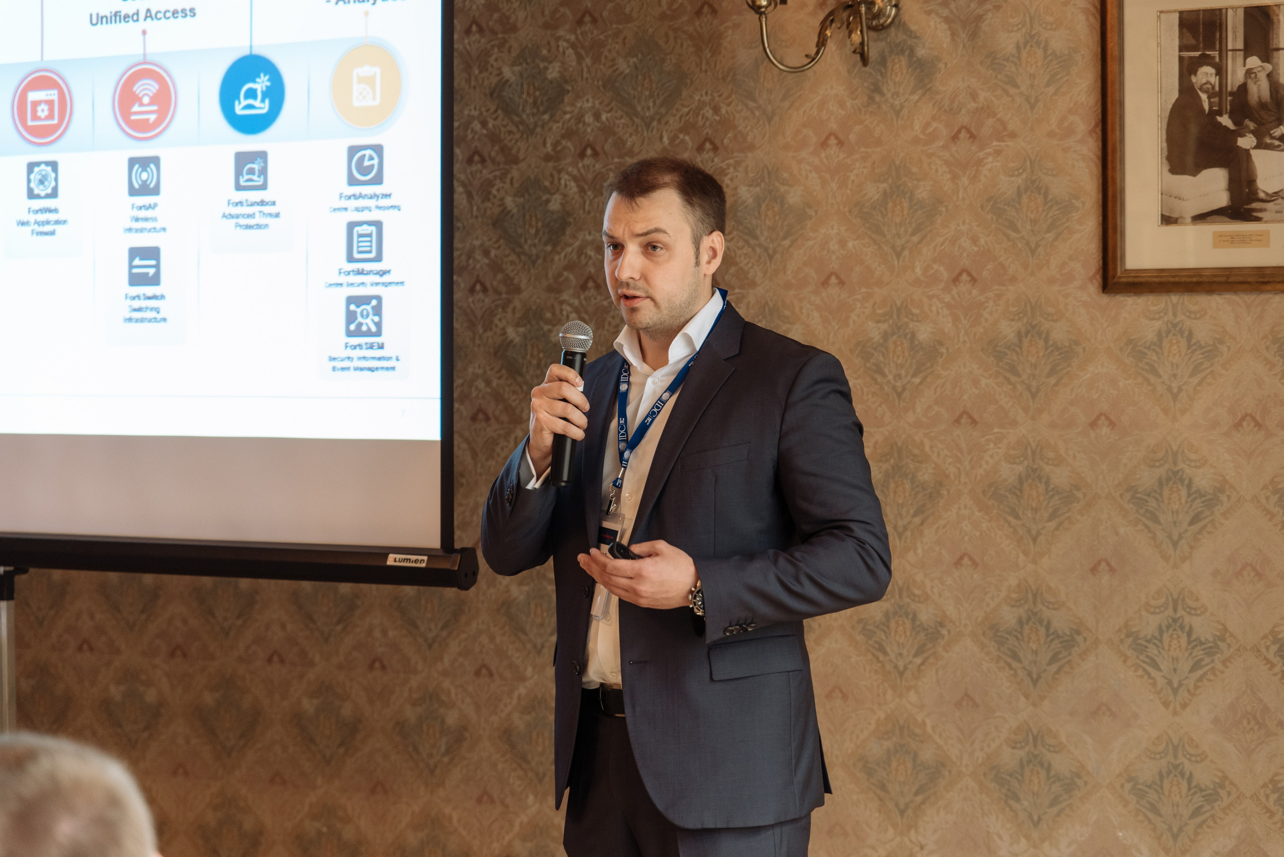 Frontinet_metropol. Антон Гошовский - свадебный и семейный фотограф в Москве и Крыму