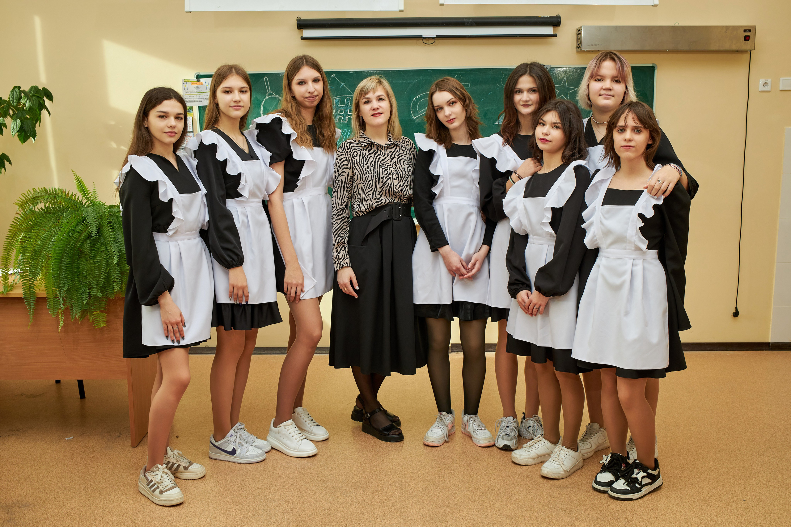 Старшие общие. Школьный фотограф Леонова Наталия