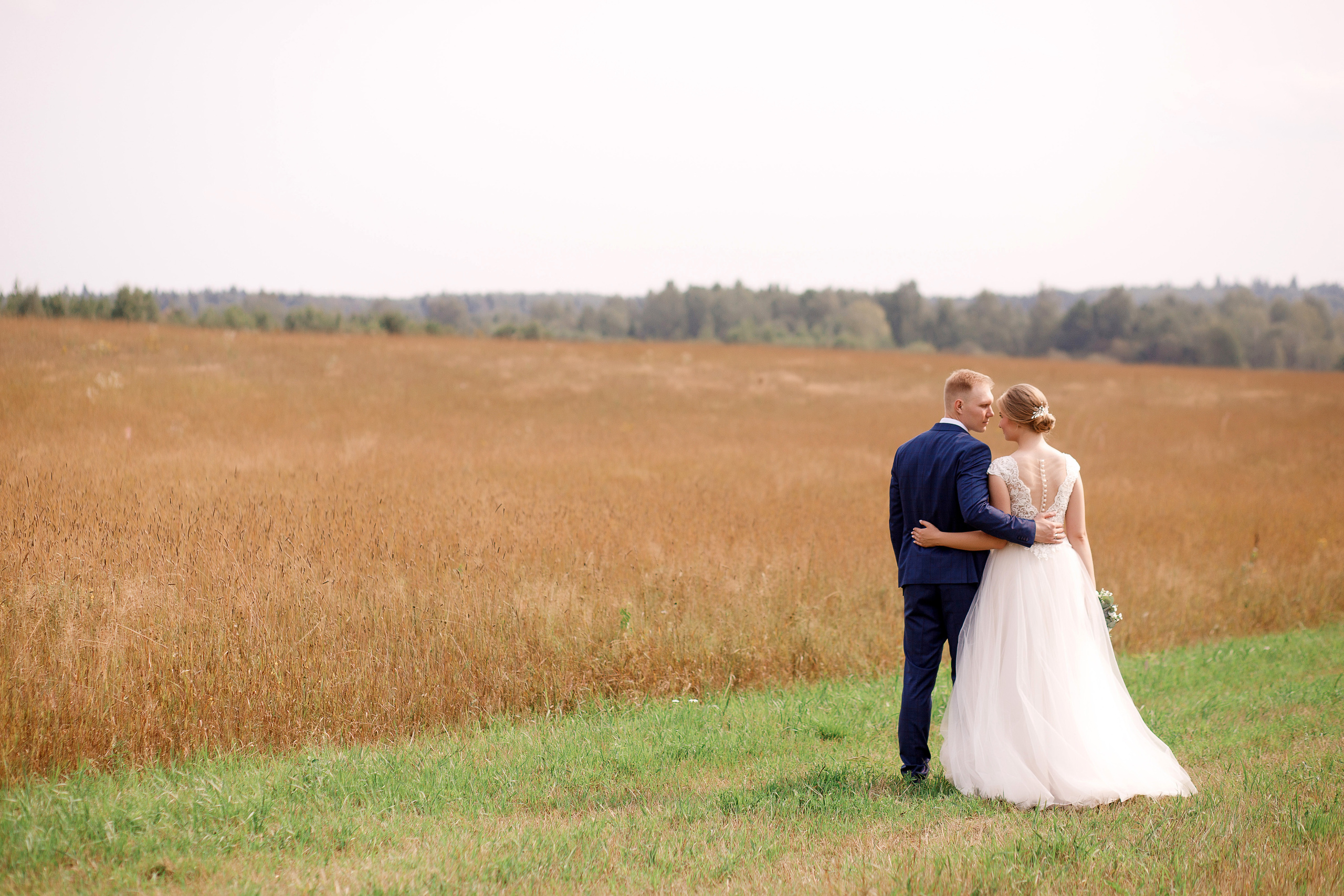 Фотосъемка свадебной регистрации. Свадебный и семейный фотограф в Твери и Тверской области