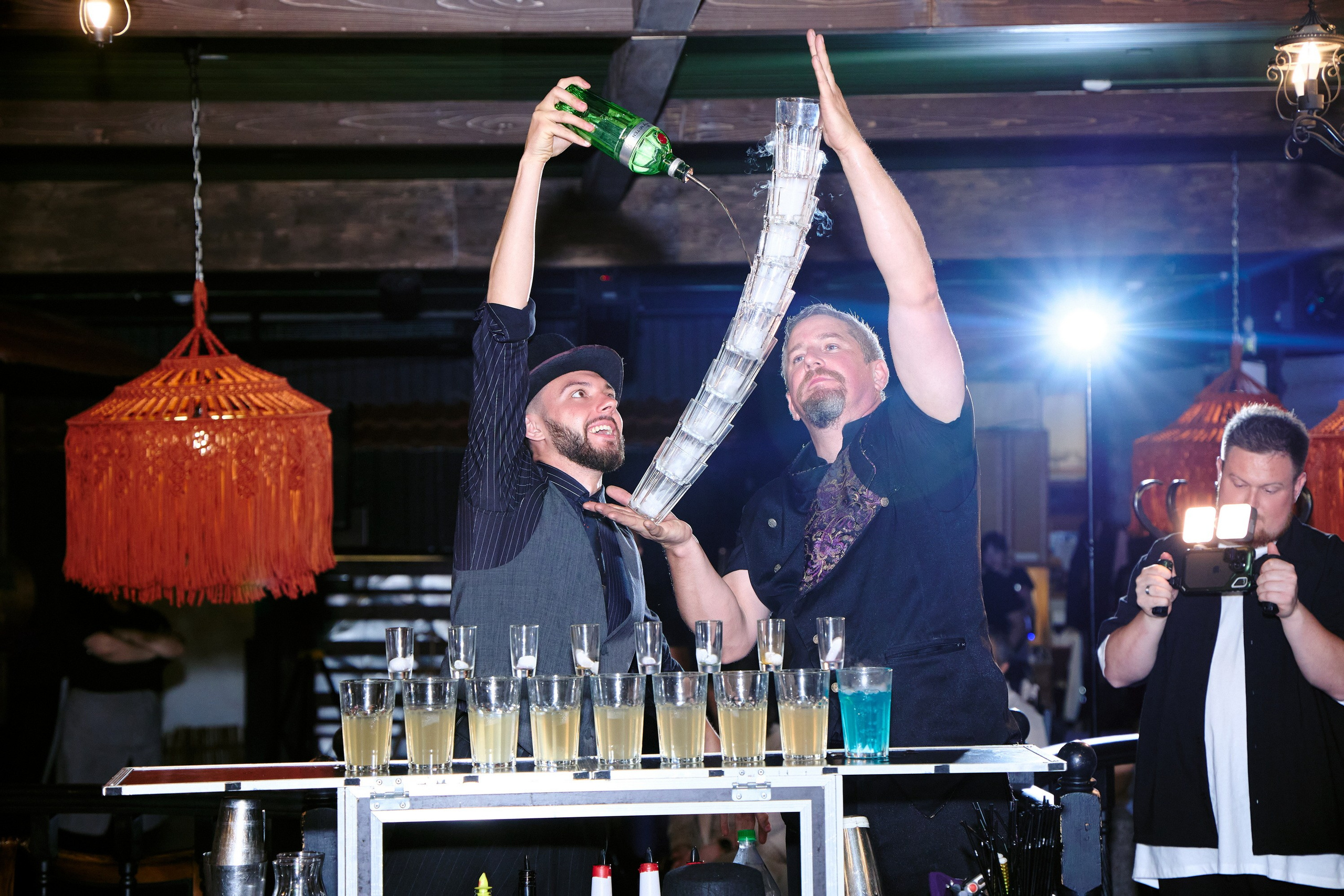 Выпускной 35 Сош. Фотограф Выпускные альбомы Таганрог Сергей Коробченко