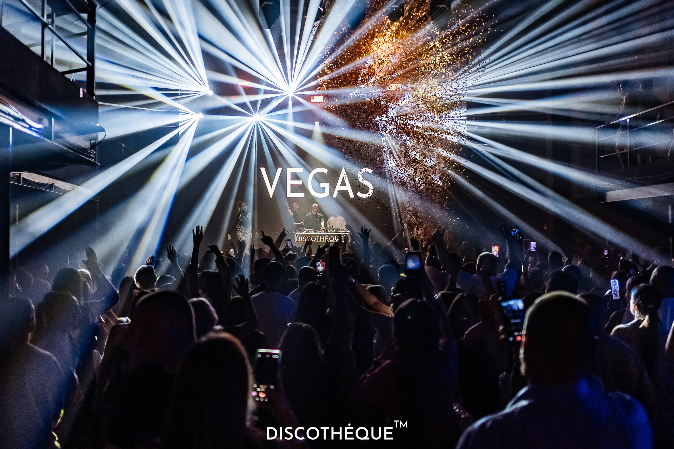 DISCOTHEQUE. Репортажный фотограф в Краснодаре Лагута Надежда