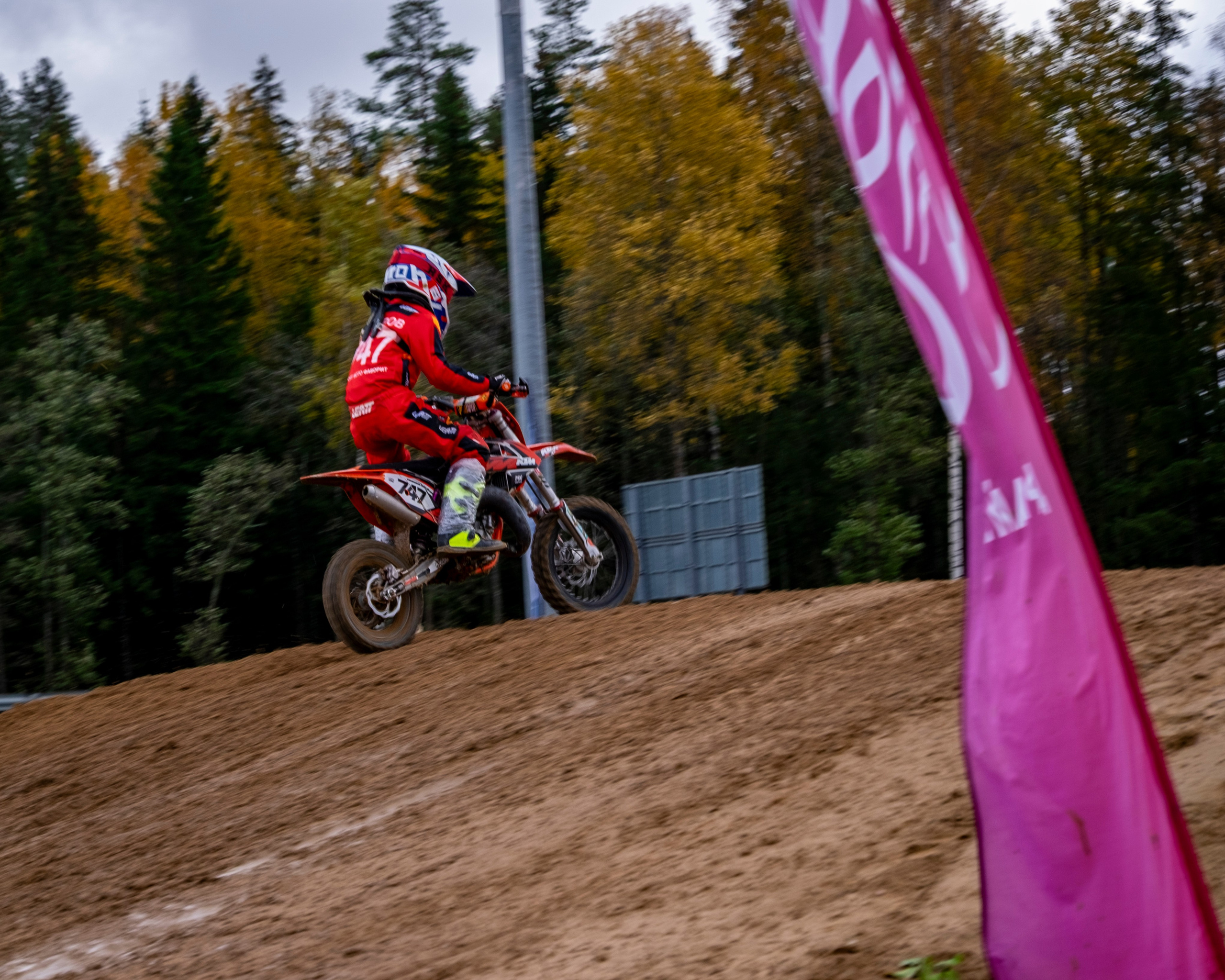 Мотокросс (Игора Драйв). Автомобильные фотографии и рисунки в Санкт-Петербурги Пашков Дмитрий