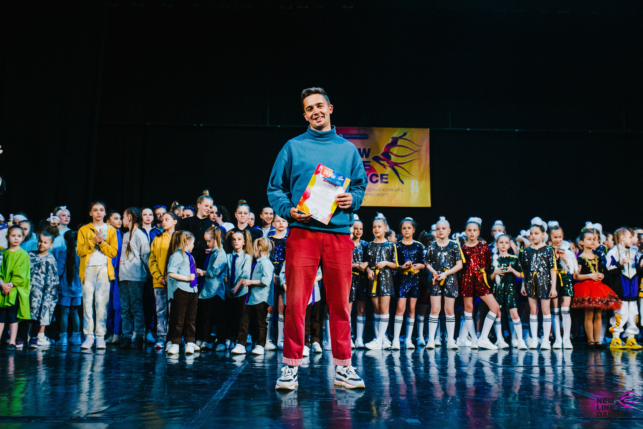 Концерты new line dance-magic universe-red. Фотограф в Новосибирске Ася Зверева