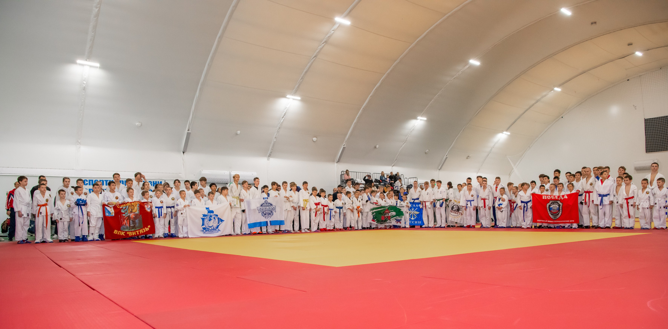 Армейский Рукопашный бой. Денис Садовый фотограф Севастополь. Фотографирую спорт, корпоративы, праздники, а также индивидуальные и семейные фотосессии