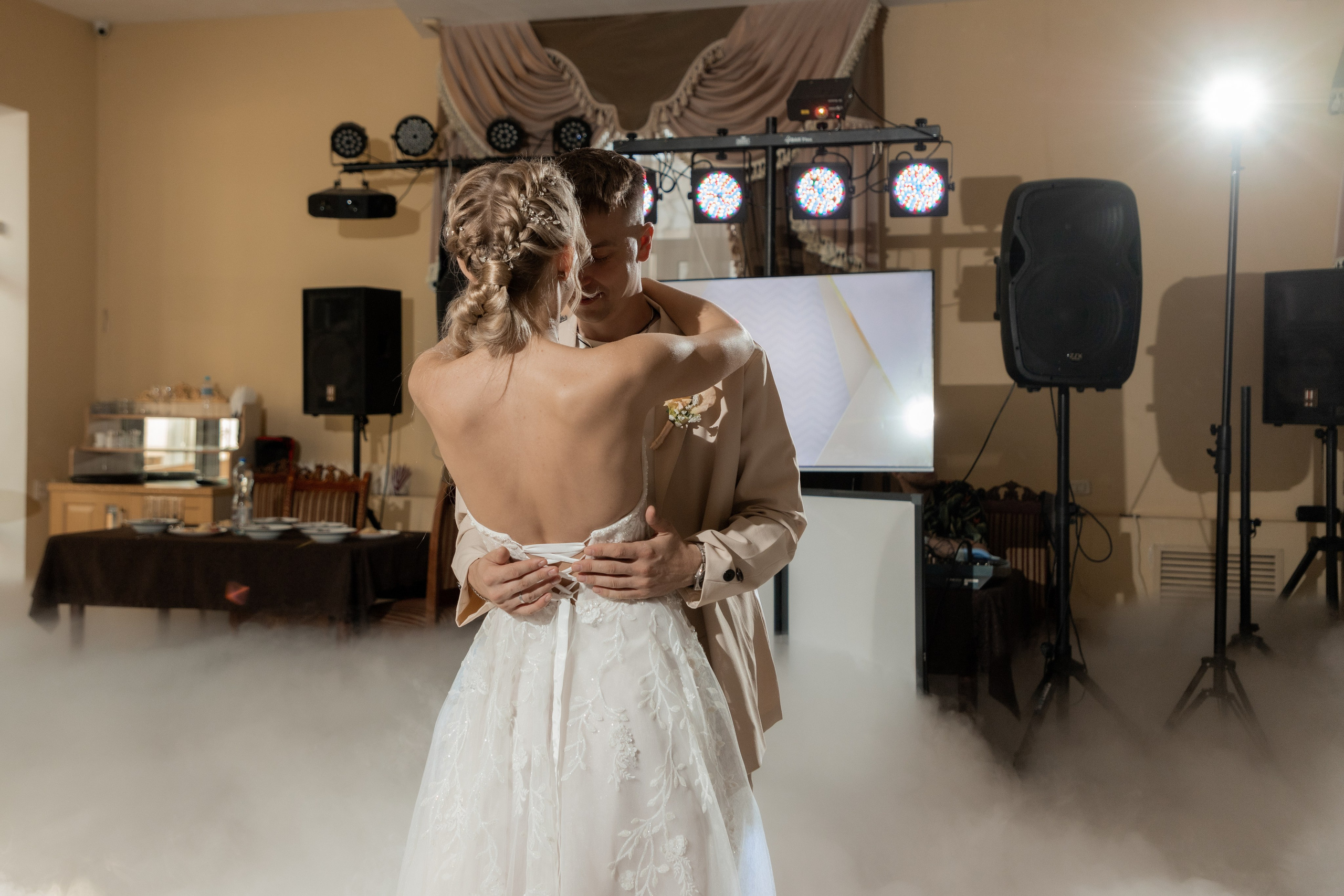 Роман и Александра (банкет). Свадебный фотограф Ангелина Сунгатулина | Саратов | Балаково | Вольск