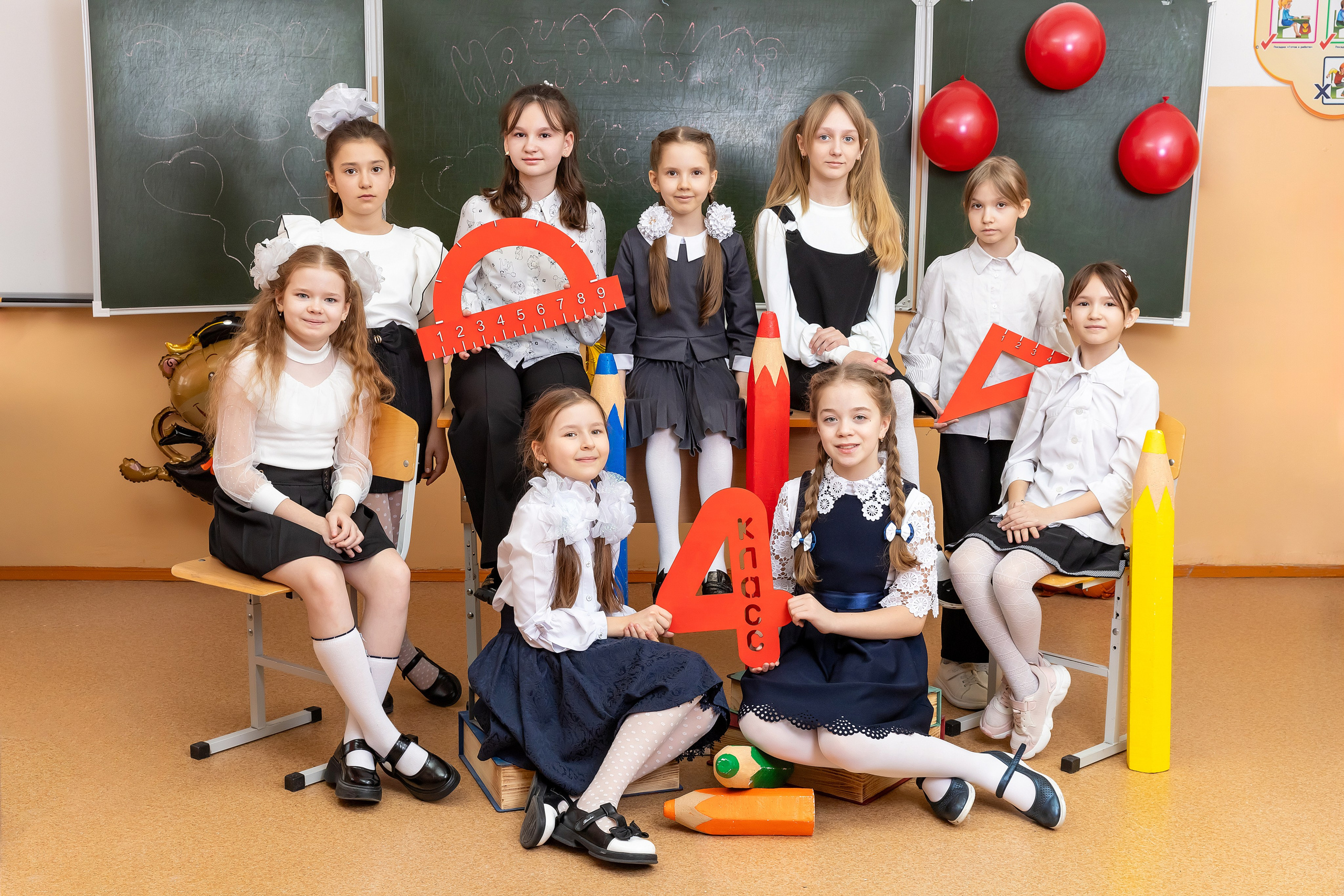 Примеры фото НАЧАЛЬНЫЕ КЛАССЫ. Фотограф Радужный ХМАО, Школьный фотограф, семейный фотограф, выпускной альбом