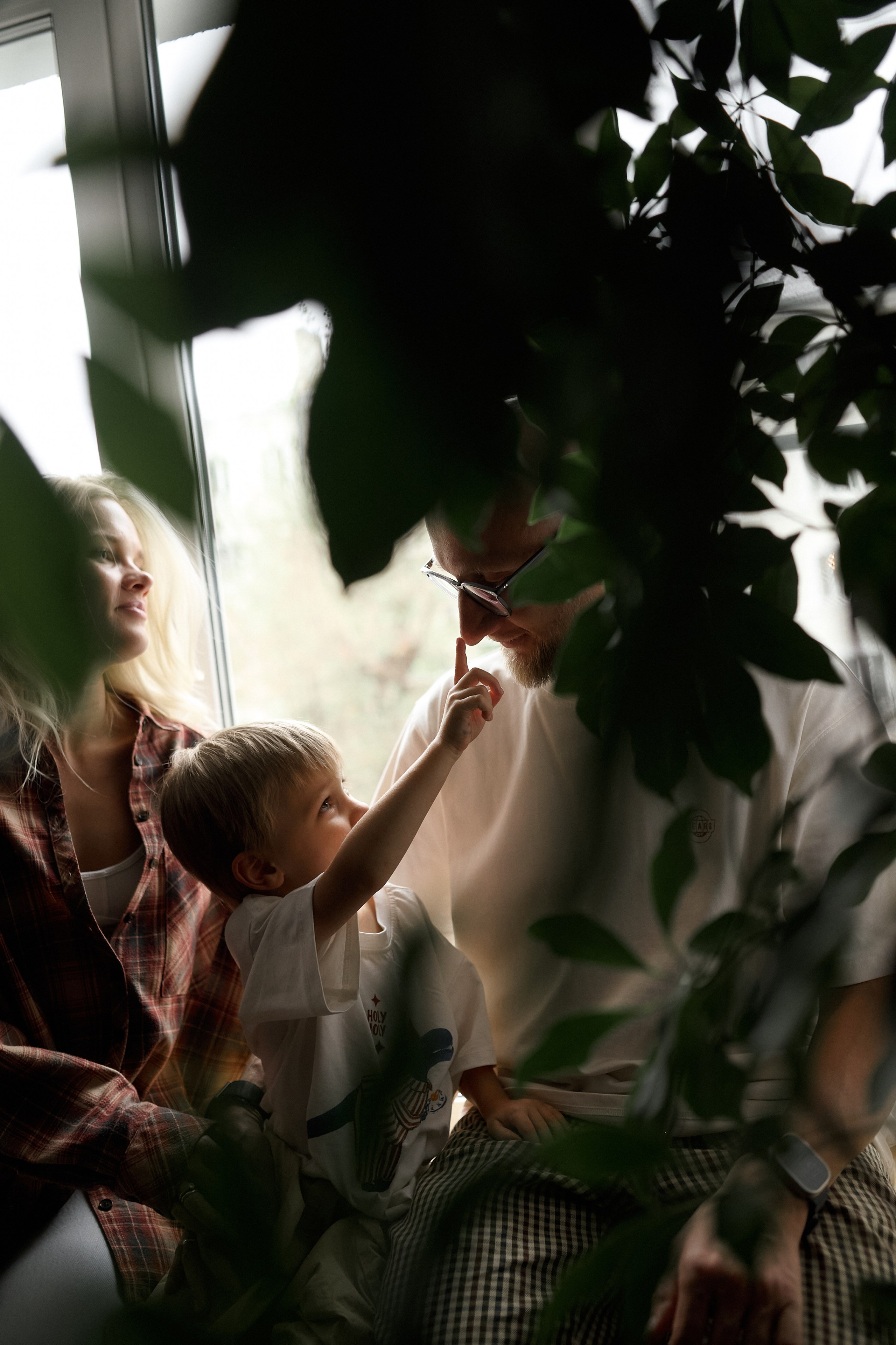 Серёжа, Вика, Макар и Кэш. Семейный и свадебный lifestyle-фотограф в Москве Мария Петрова