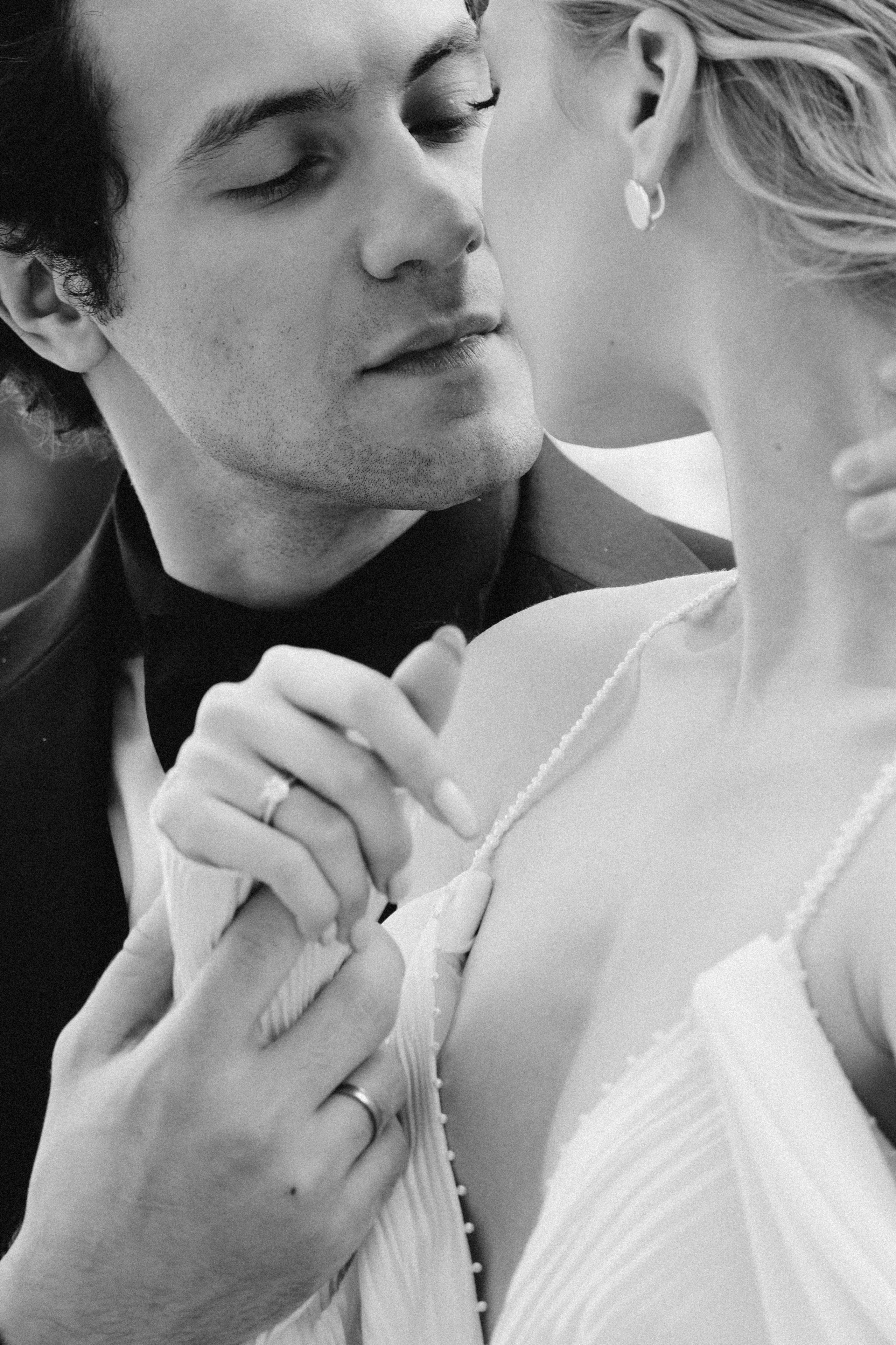 СВАДЕБНАЯ СЬЕМКА В ПАРКЕ ОРАНИЕНБАУМ. Профессиональный фотограф, Санкт-Петербург — Виктория Богомолова