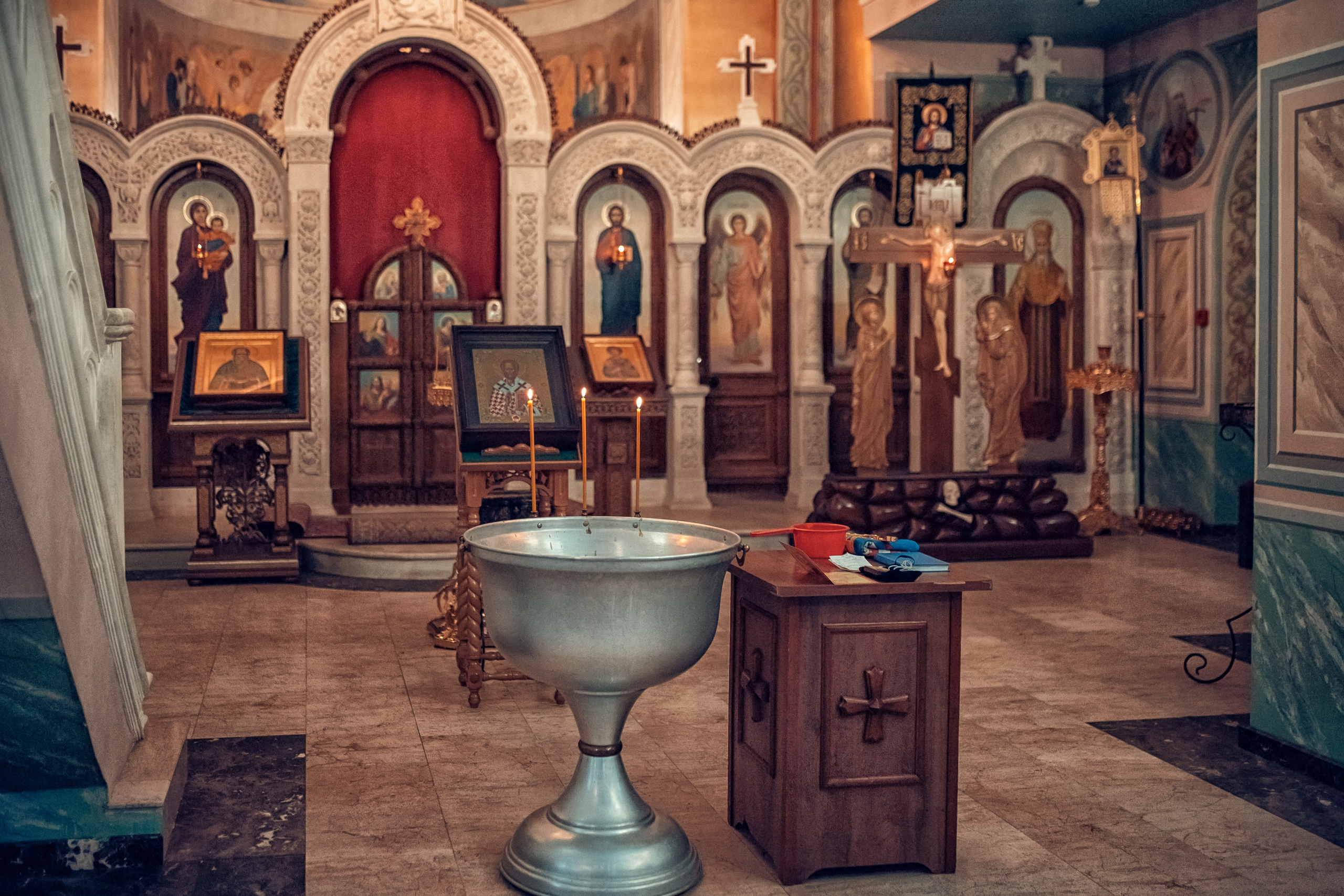 Храмовый комплекс в честь святого великомученика и целителя Пантелеимона. Екатерина Крапивина фотограф церковных Таинств в Нижний Новгороде