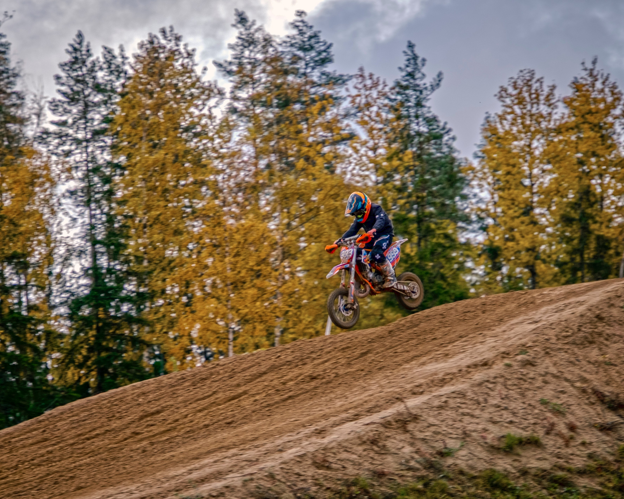 Мотокросс (Игора Драйв). Автомобильные фотографии и рисунки в Санкт-Петербурги Пашков Дмитрий