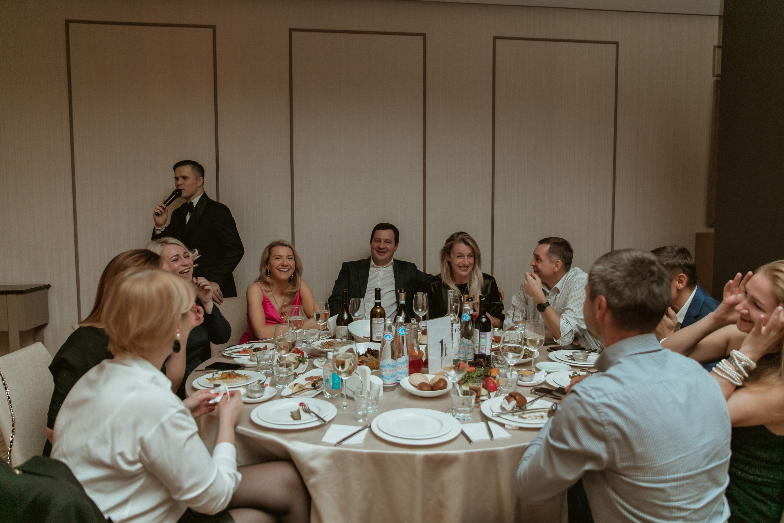 Фотограф на корпоратив. Фотограф, видеограф на свадьбу в Москве Никита Назаров