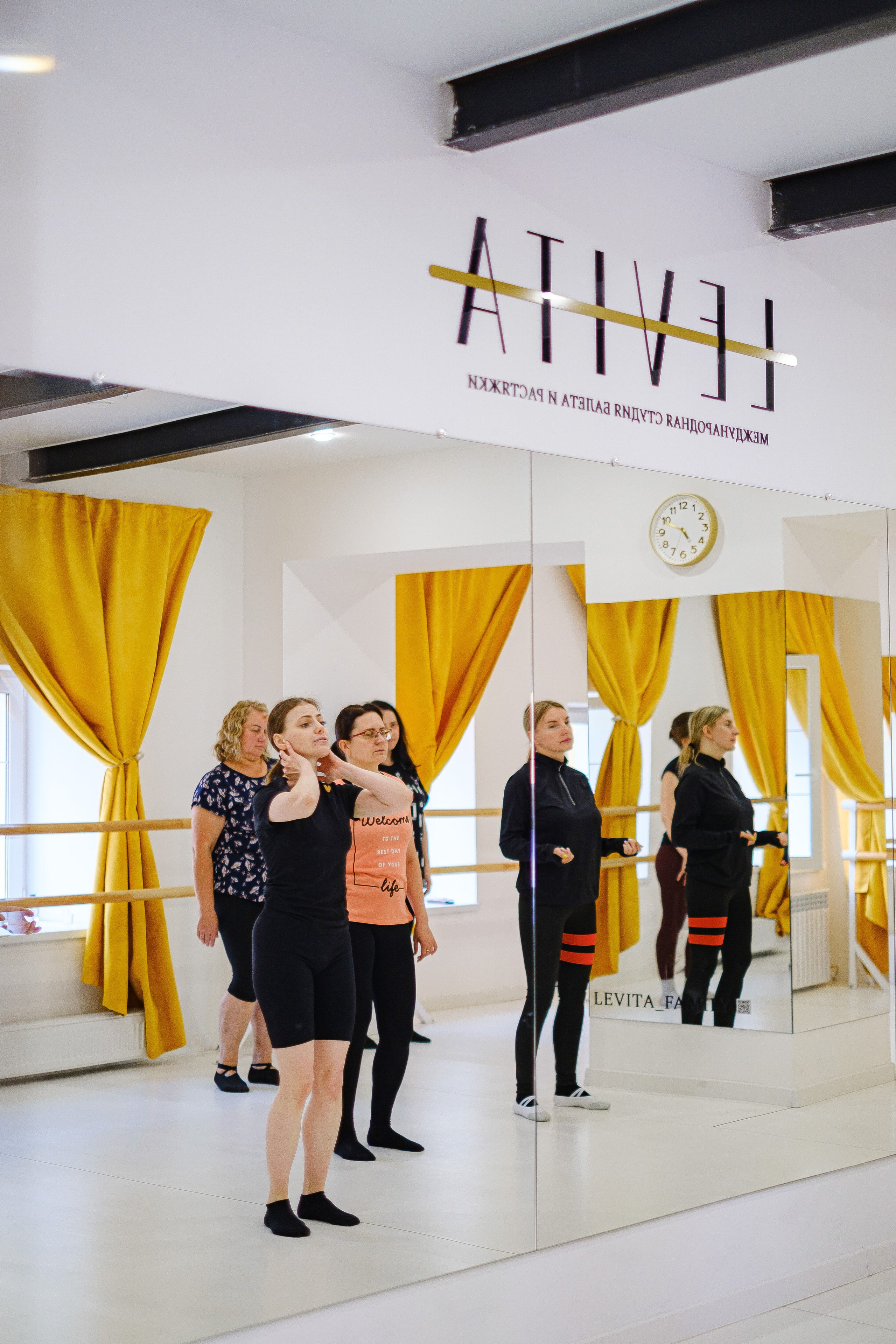 «LEVITA» Петергоф. Фотограф Мария Хлебникова Санкт-Петербург Москва