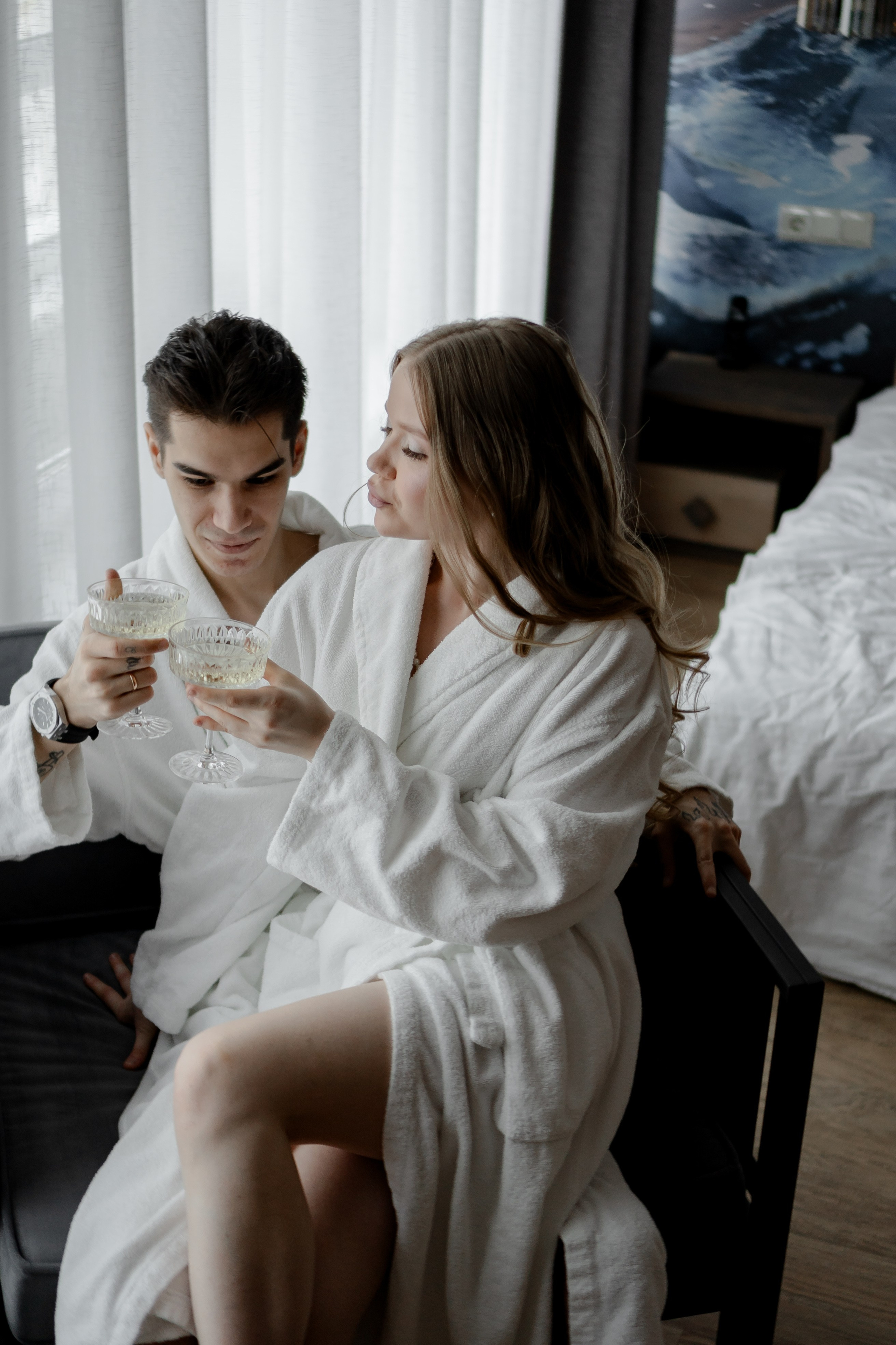 СВАДЕБНАЯ СЬЕМКА СБОРОВ В ОТЕЛЕ И ВЫЕЗД НА ЦЕРЕМОНИЮ (СНЯТО В СИБИРЕ В НИЖНЕВАРТОВСКЕ). Профессиональный фотограф, Санкт-Петербург — Виктория Богомолова