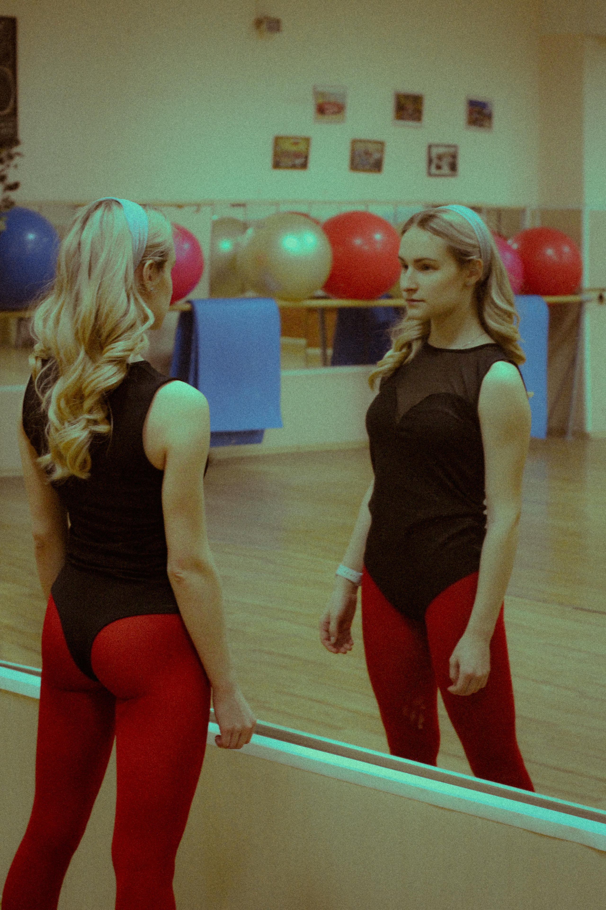 Фотосессия в стиле аэробики 80-х