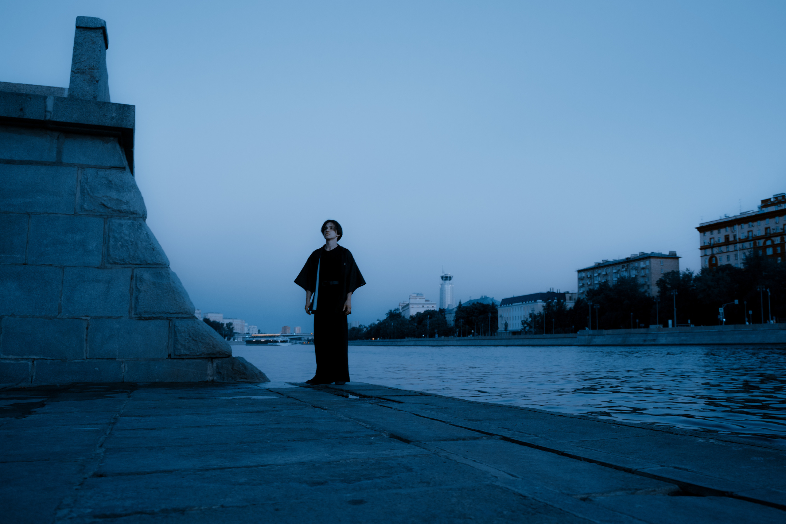 Фотосессия на набережной в Москве