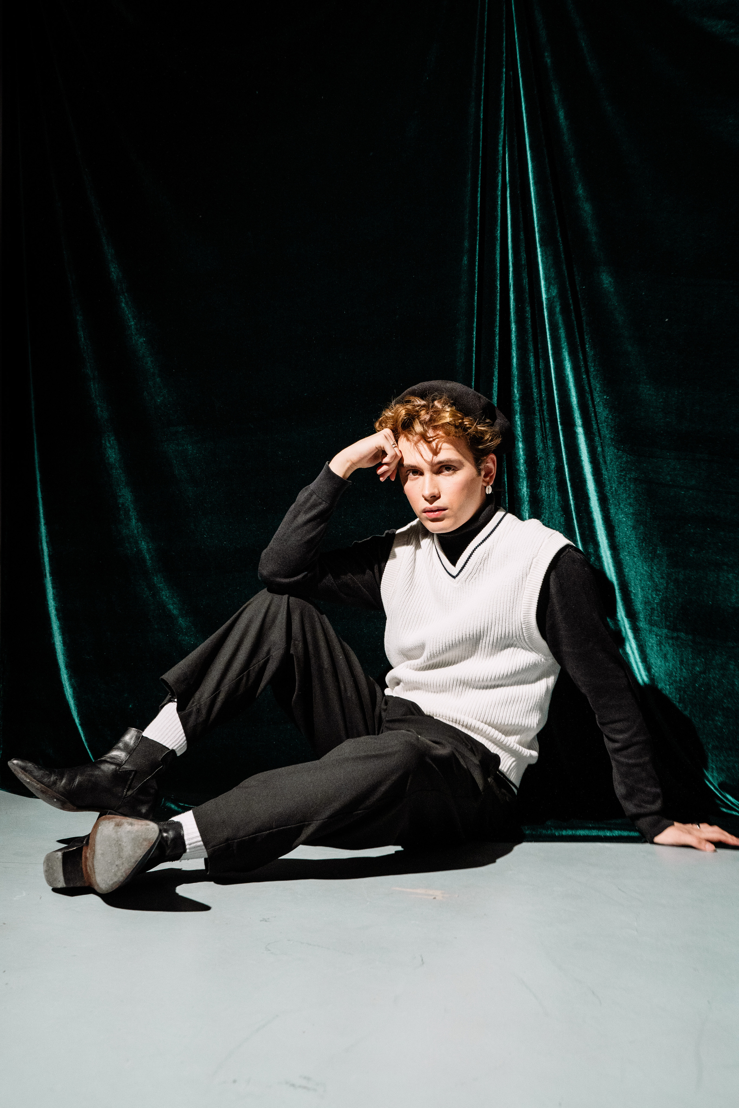 Мужская съемка в студии