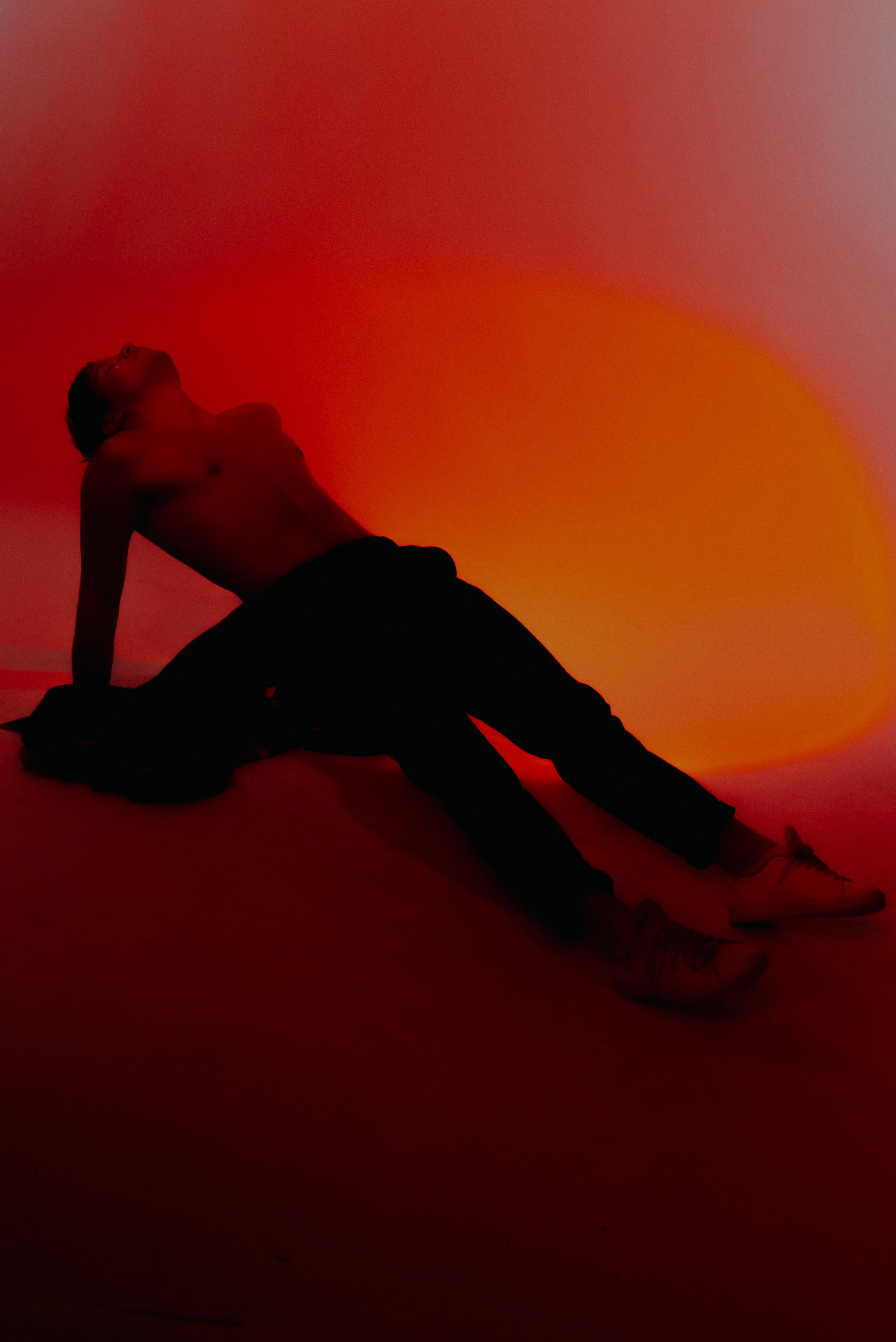 Портретная мужская фотосессия в студии. Фотограф Анна Кулинская | Москва