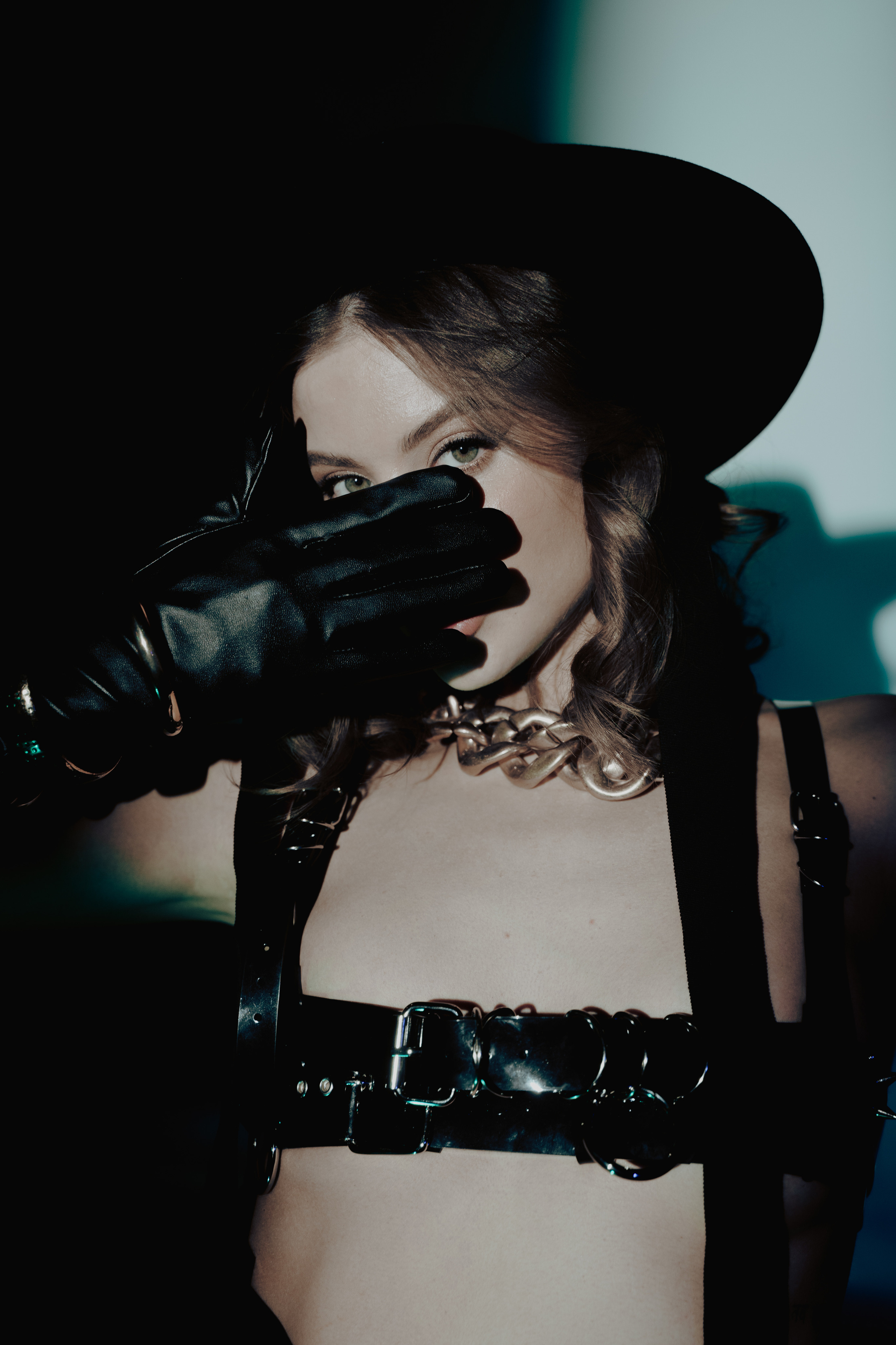 Женский портрет в студии