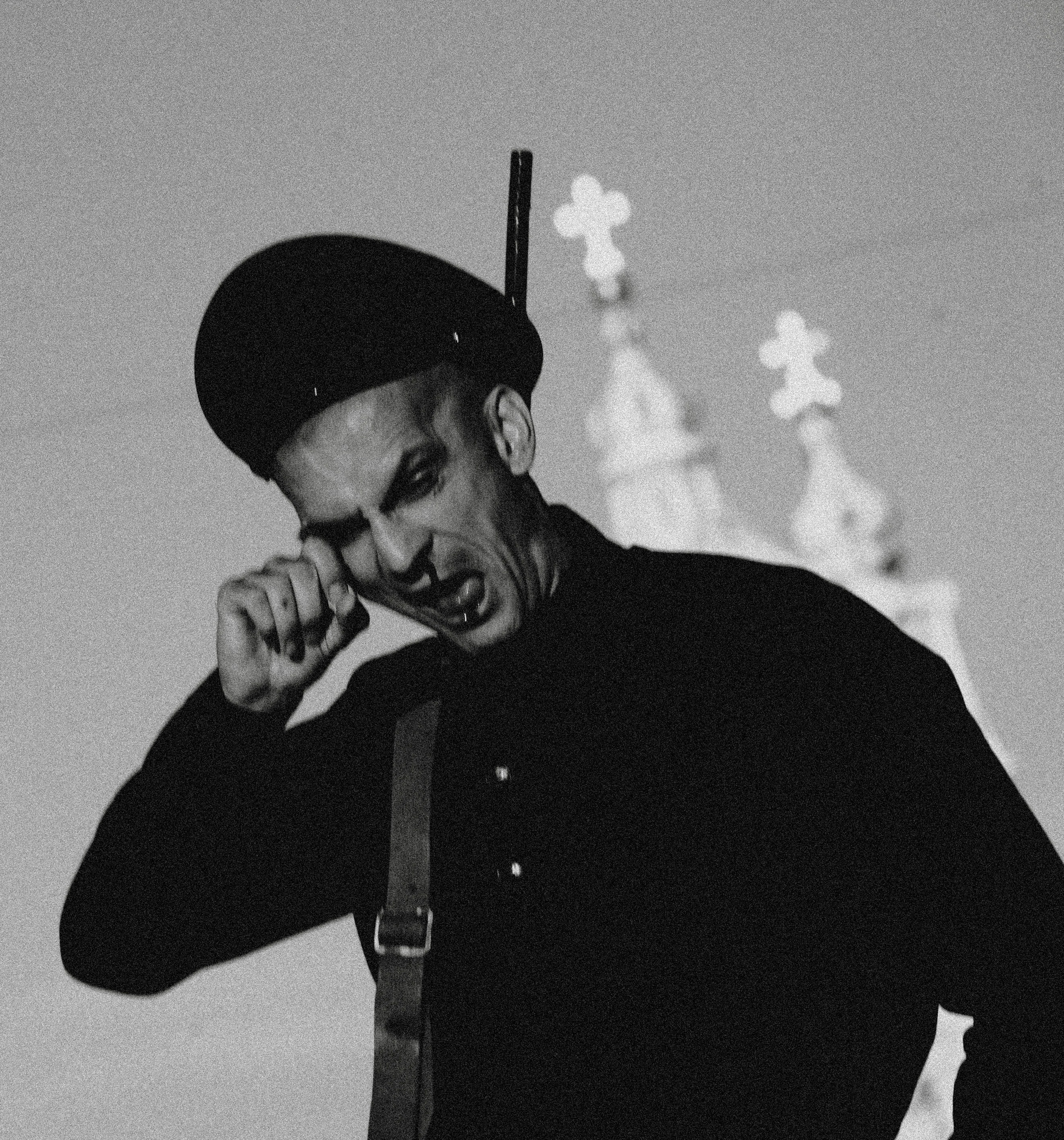 ХРУСТАЛЬНЫЙ МИР. Стрит-фотография, полная абсурда, идиотизма и красоты