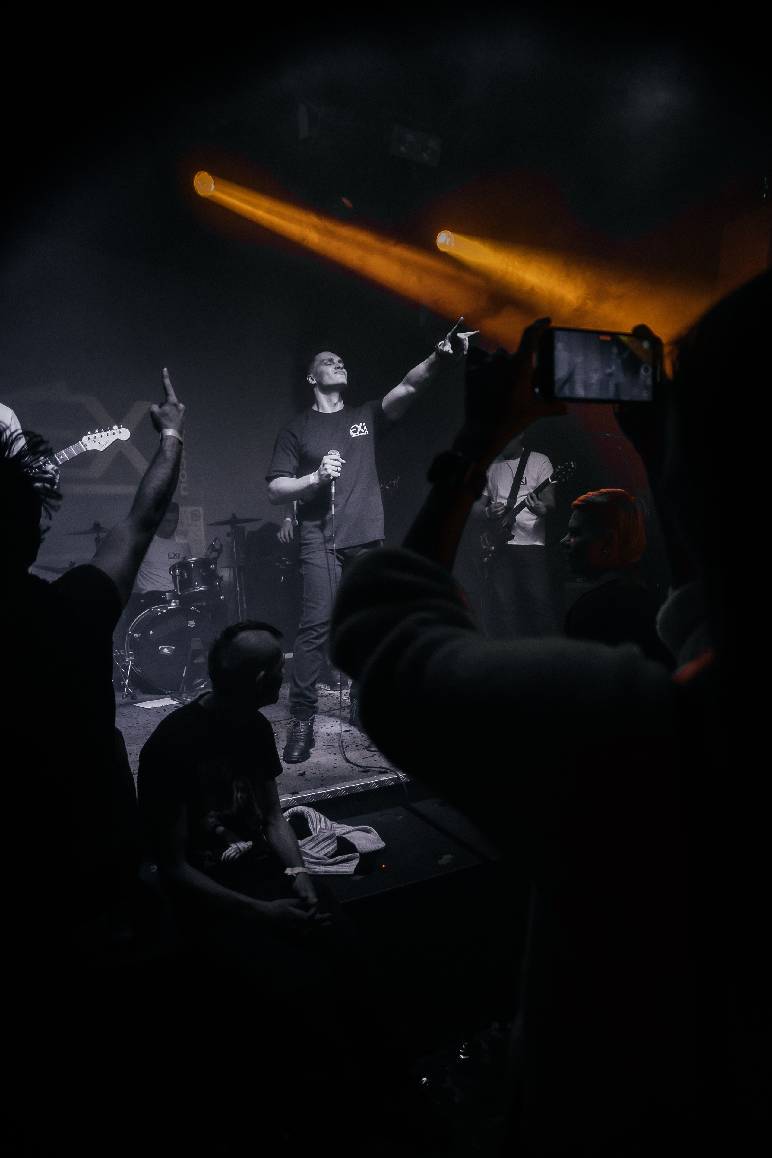 Ex-позиция. Рок-ёлка, клуб-галерея Эрмитаж. 21.12.2024. Фотограф Регина Крикунова г. Красноярск