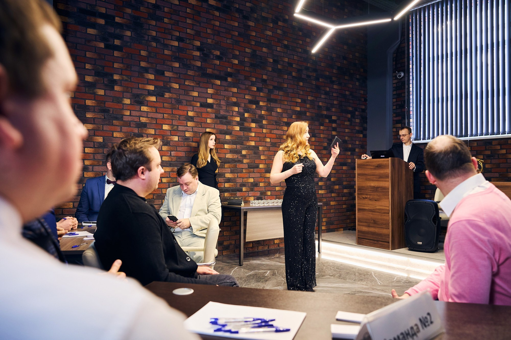 Фотограф на корпоратив «Сибирская Коллекция» — репортажная съёмка праздника. Репортажный фотограф в Москве — Дмитрий Тарасов | Съёмка мероприятий, концертов, корпоративов