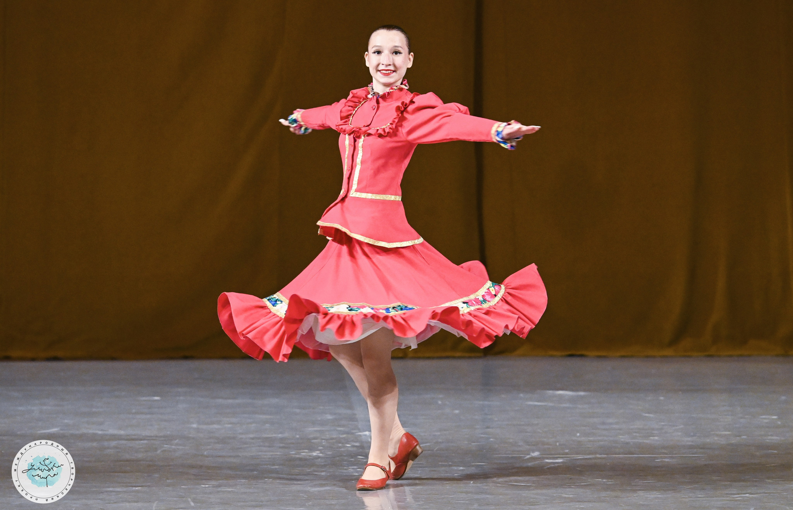 08.07.2025 «Улыбки Мира» Финал Международного творческого проекта г. Санкт-Петербург. Медиастудия Фото Концепт