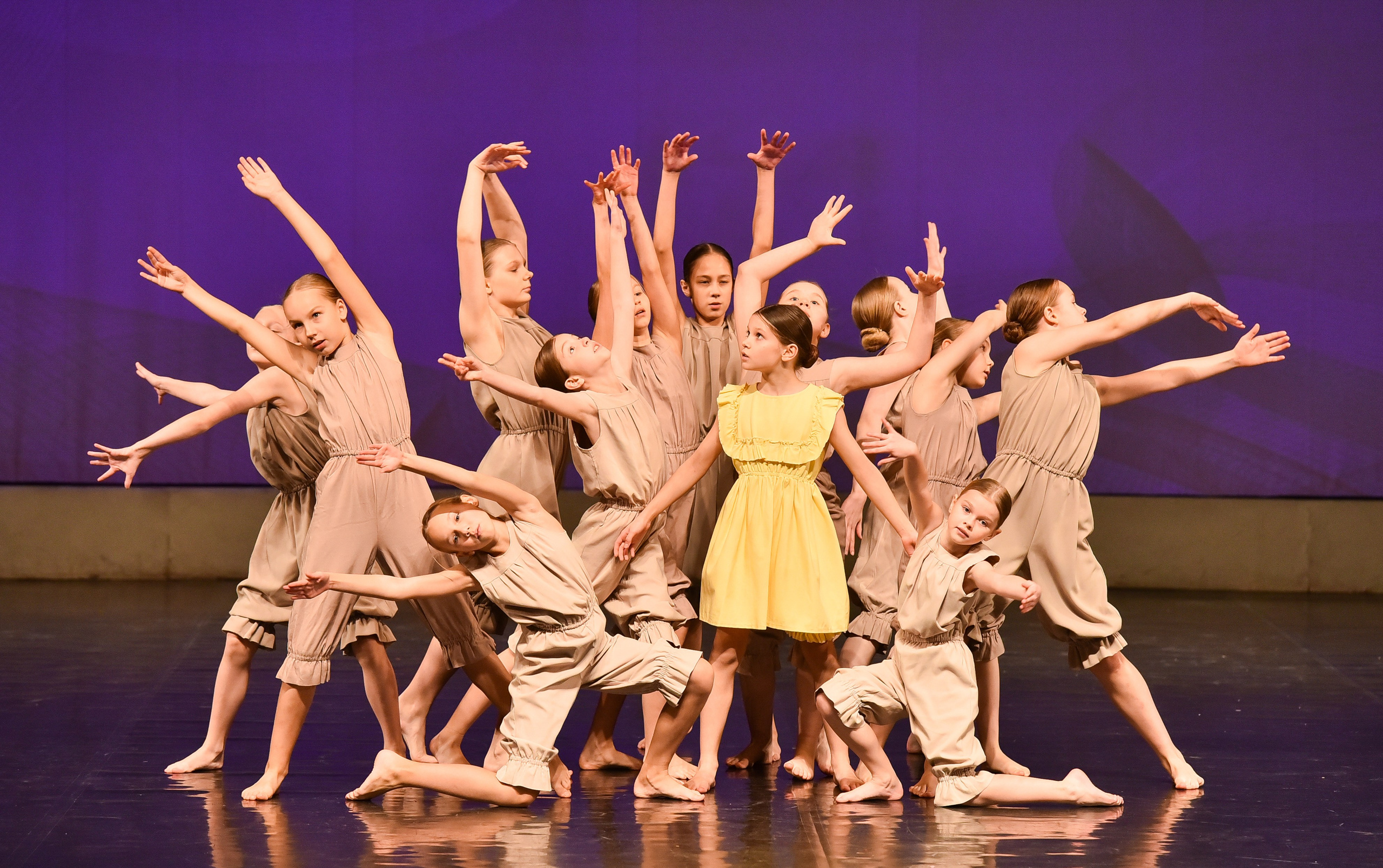 01.12.2024 Фестиваль хореографического искусства «АРТ-КОМПАС. СЕВЕРО-ЗАПАД» г. Спб. Медиастудия Фото Концепт