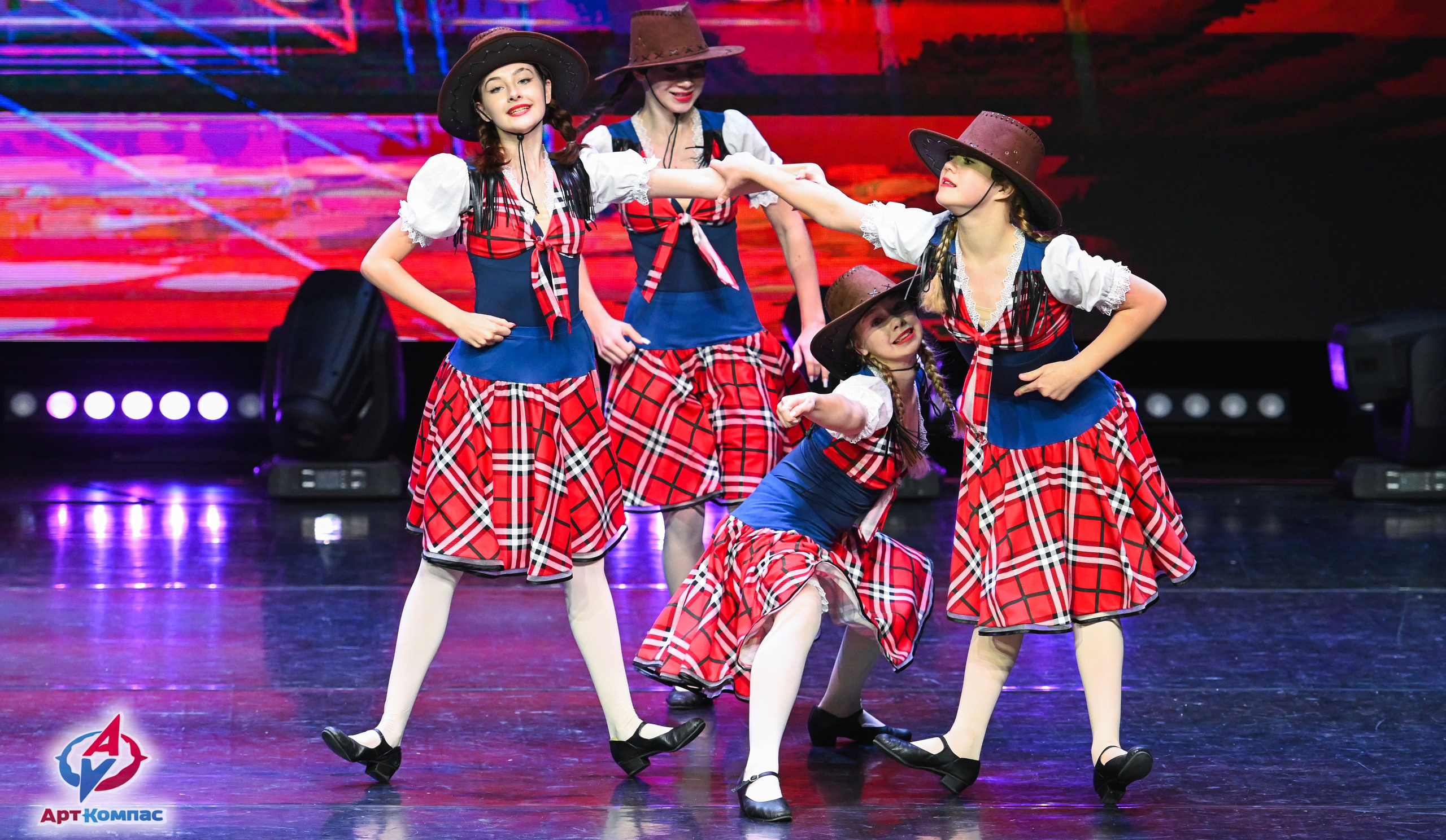 08.12.2025 Всероссийский конкурс хореографического искусства «Призвание Артист» г. Светлогорск. Медиастудия Фото Концепт