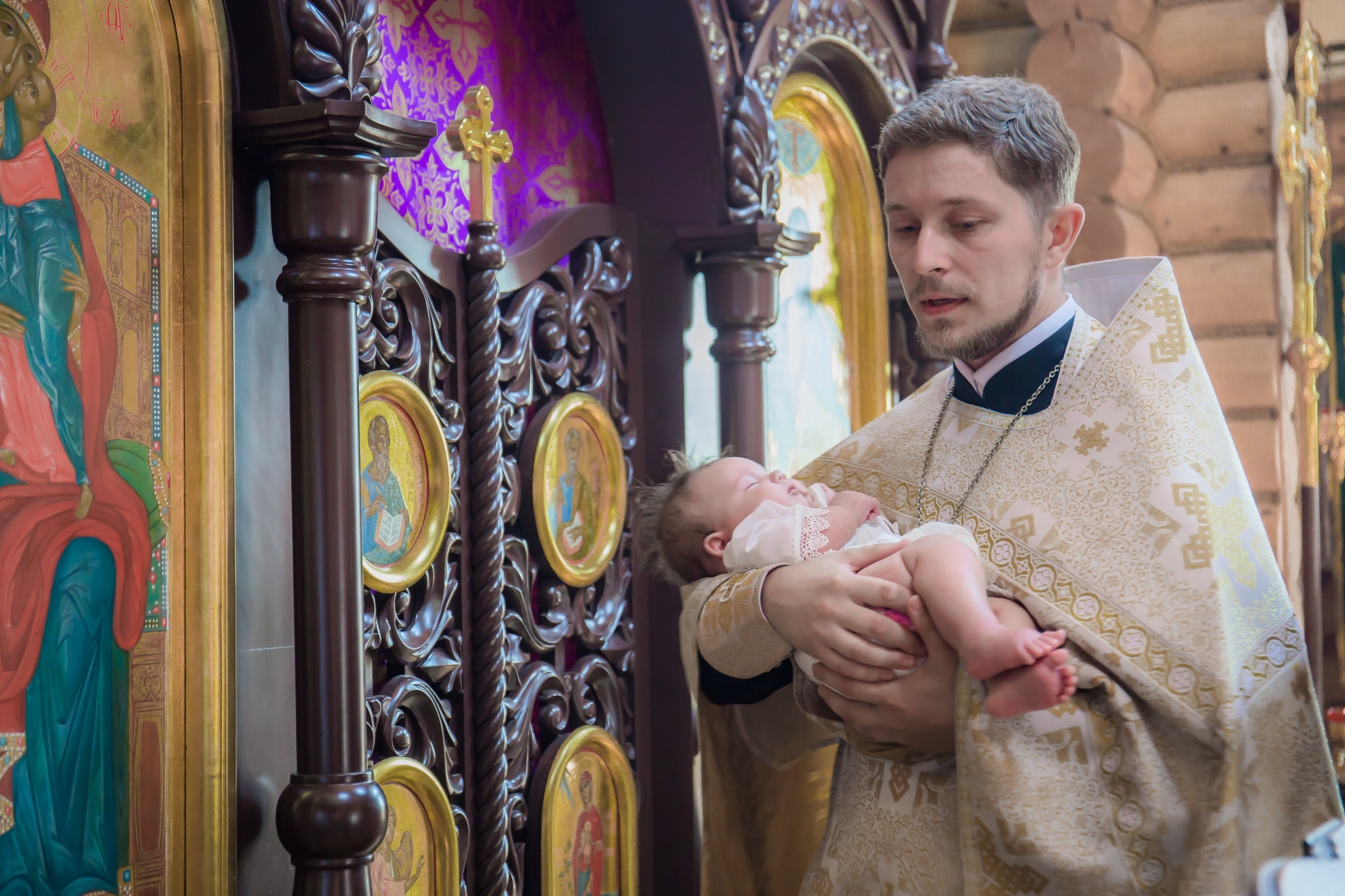 Крещение Аделины. Свадебный и семейный профессиональный фотограф в Ростове-на-Дону , Кри