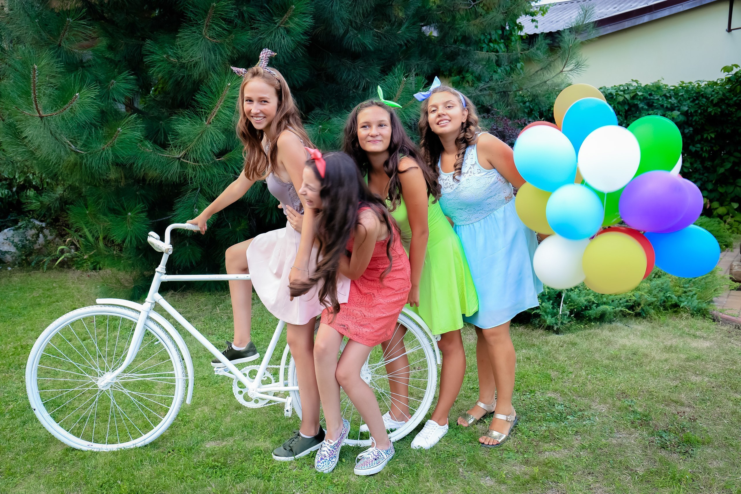 День рождения юной красавицы в "Тет-а-Тет". Свадебный и семейный профессиональный фотограф в Ростове-на-Дону , Кри