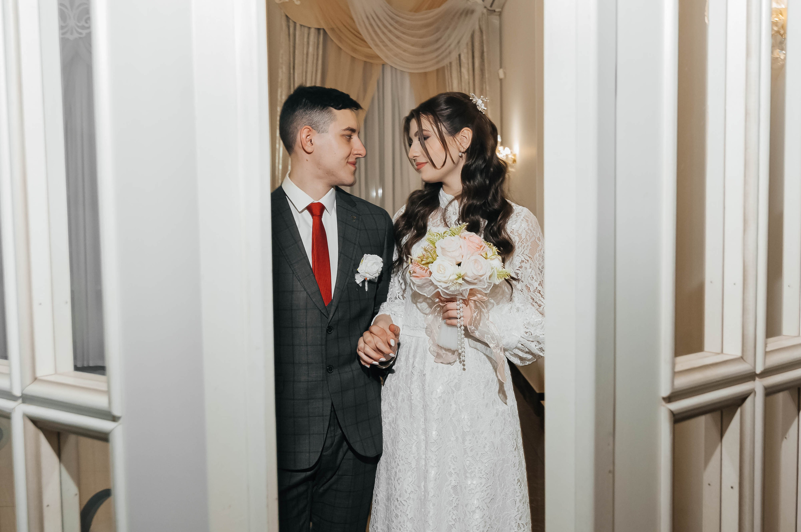 Съёмка росписи Анастасии и Вадика в Ярославле. Свадебный и семейный фотограф г. Ярославль Савинская Анастасия