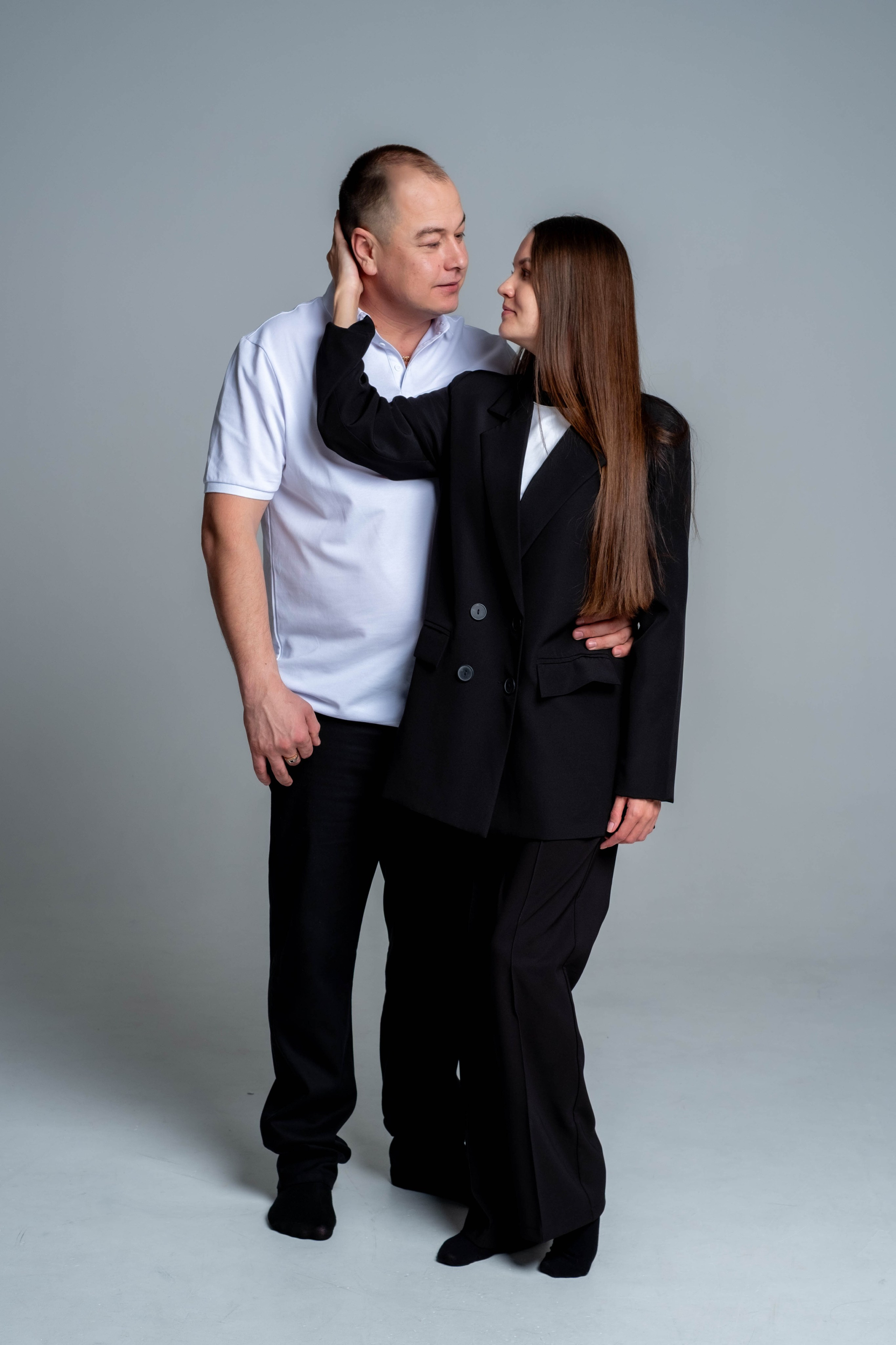 Семейная пара. Студийный, портретный, семейный фотограф Южно-Сахалинска Яна Радаева